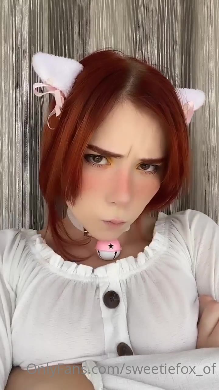 Sweetiefox tits Exposed