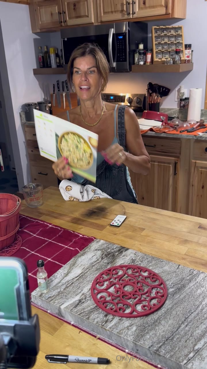Mary Burke Nudes  EXPOSED