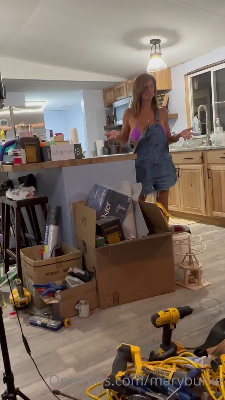 gentle seductive Mary Burke Onlyfans Leak