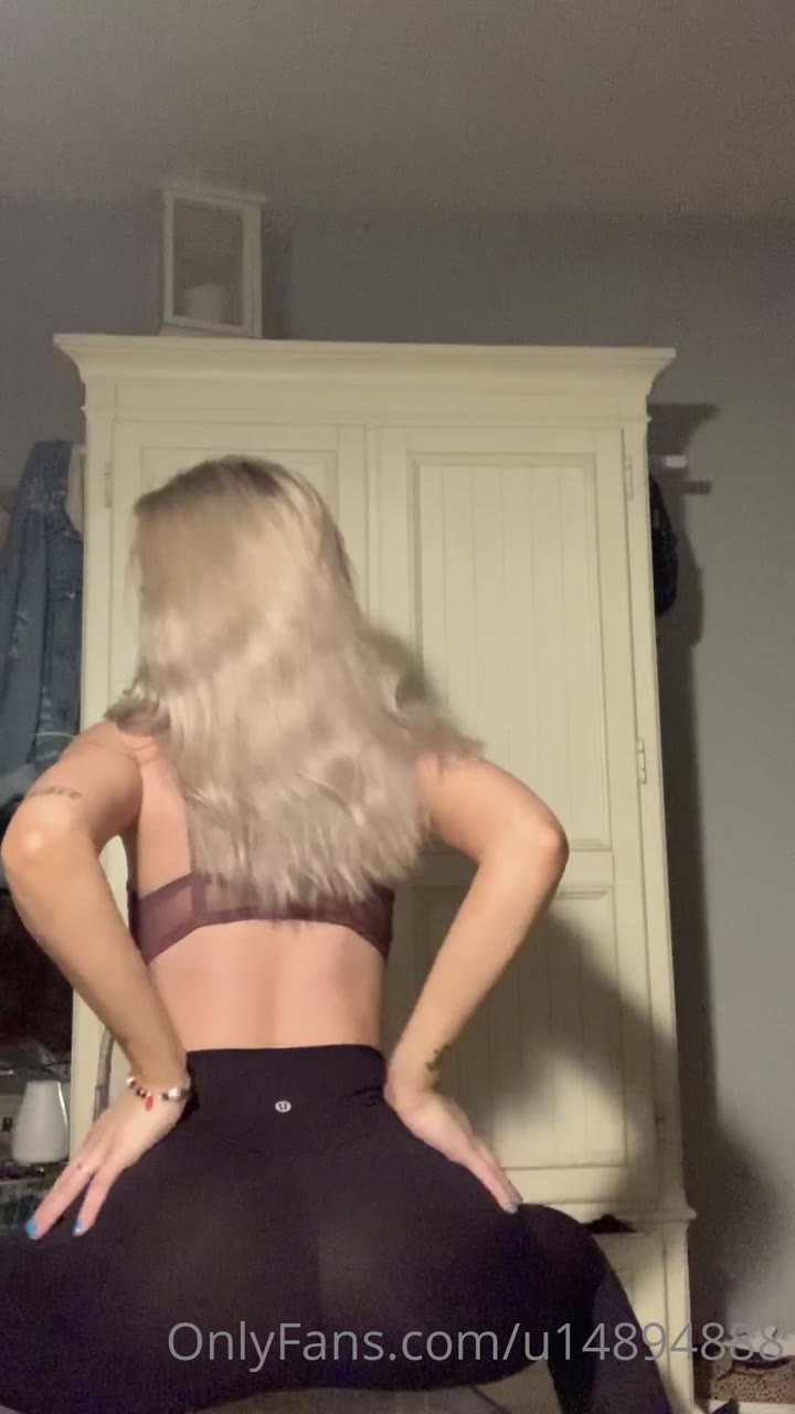 frisky Sky Bri Nudes leak Clip
