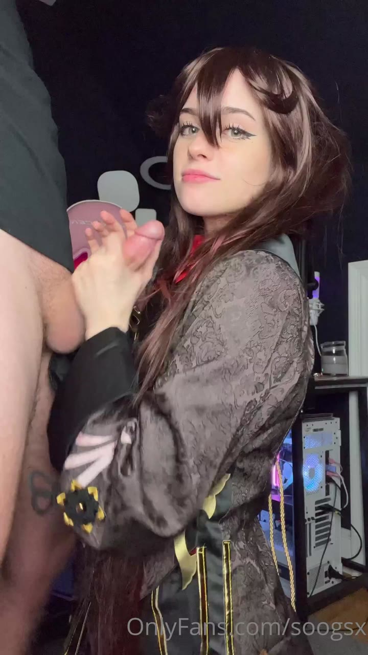Exposed Petite Soogsx XXX