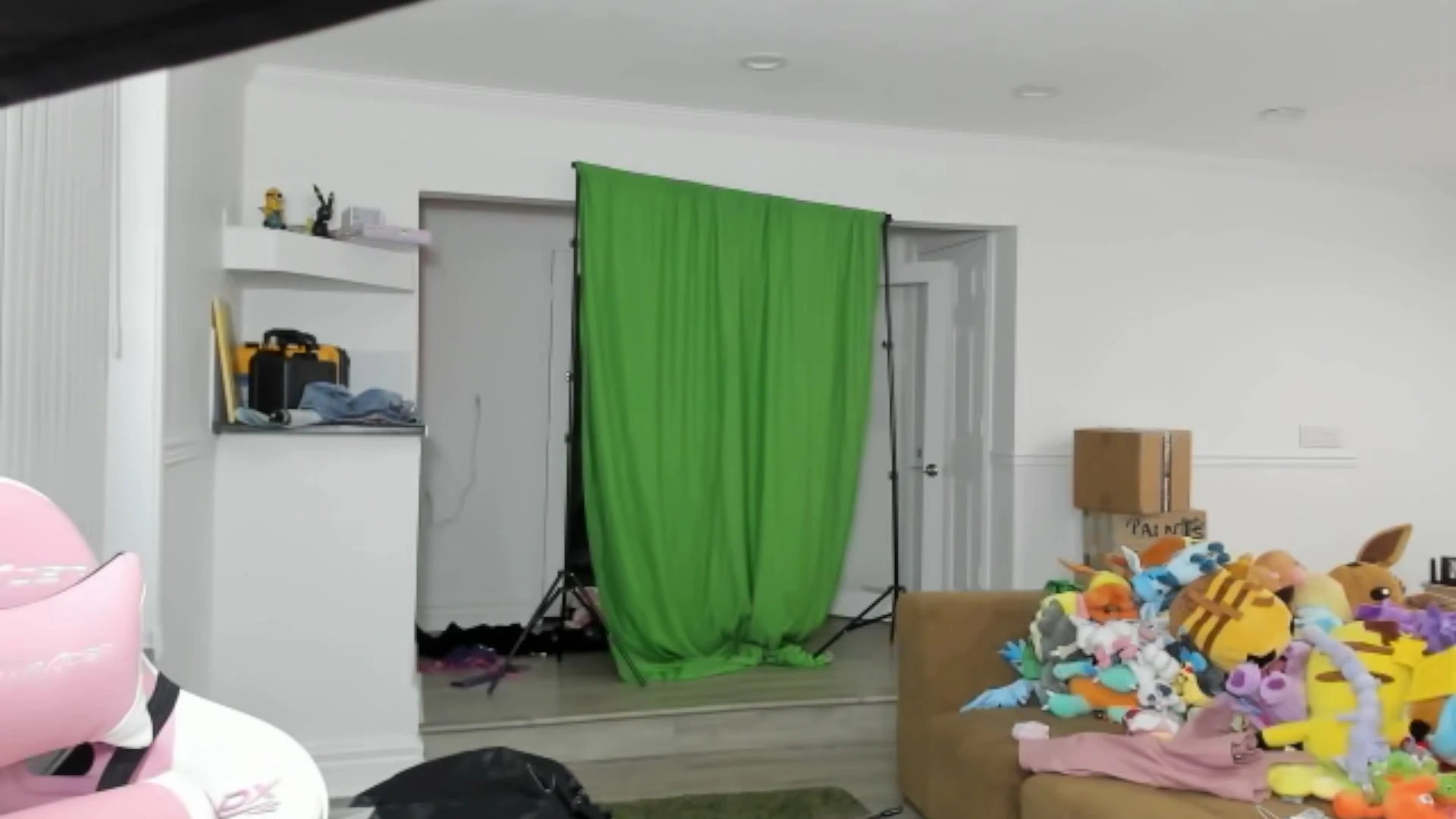Exposed porno Megnutt camgirl