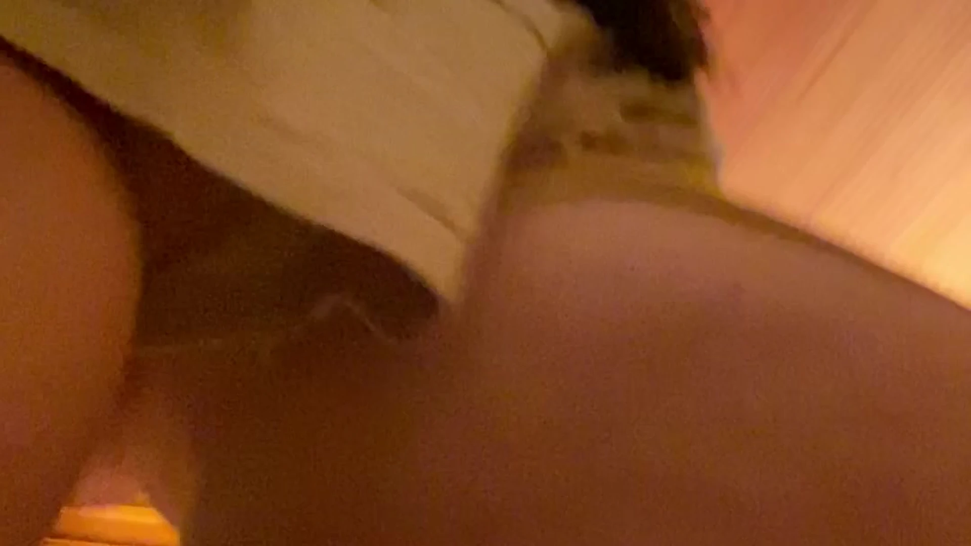 flying Victoryaxo ripped cams
