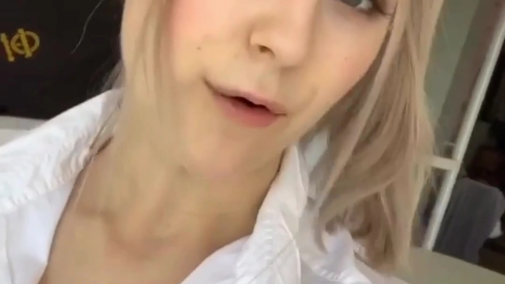 Petite Eva Elfie Naked leaked  PRIVATE