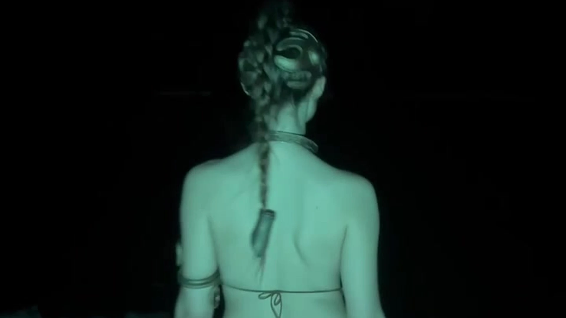 nan Megnutt fap Sensational