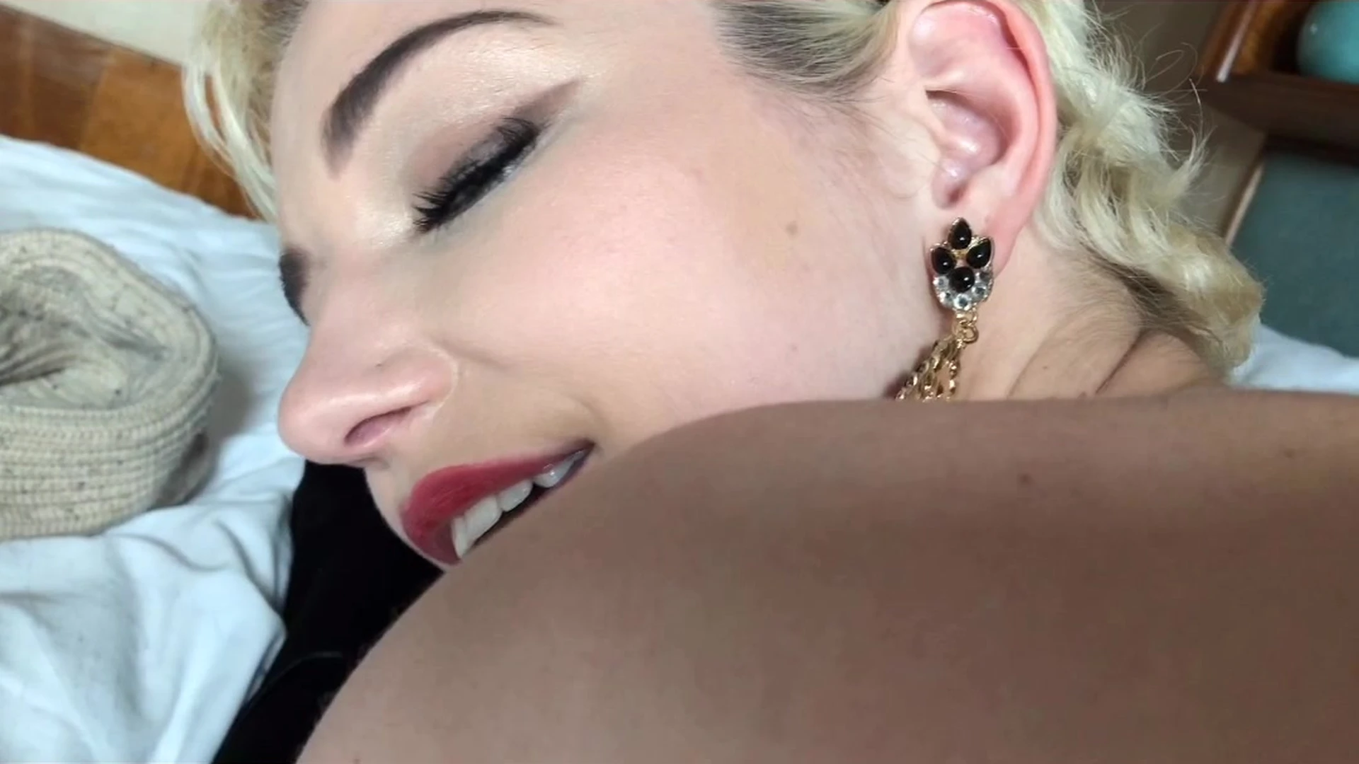 sweaty Dripping Skye Blue Nude Patreon