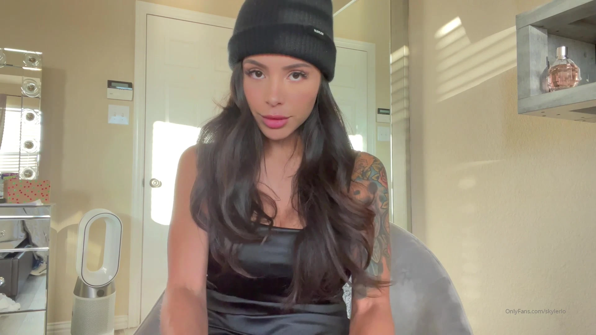 Sensational doll Skylerlo leaked nudes x FullVID