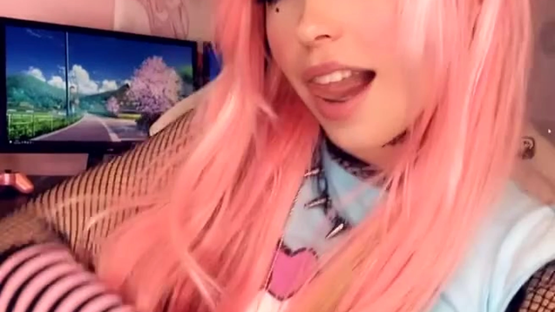 Belle Delphine Fansly leaks