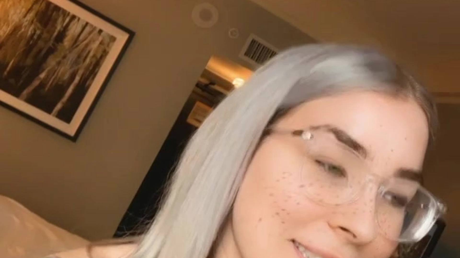 Exposed avantgarde Jen Brett nude tits