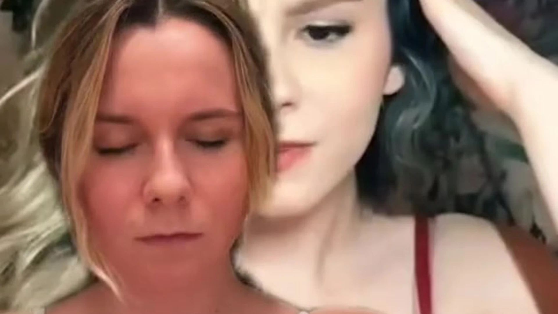 Sensational doll yellz0 l e a k e d