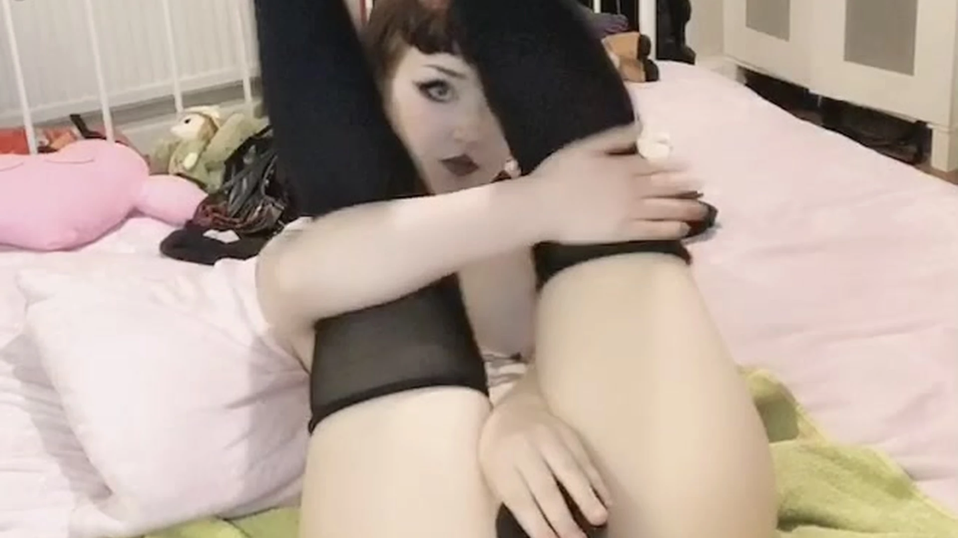 epicwhore sucking Starrybunny sex tape