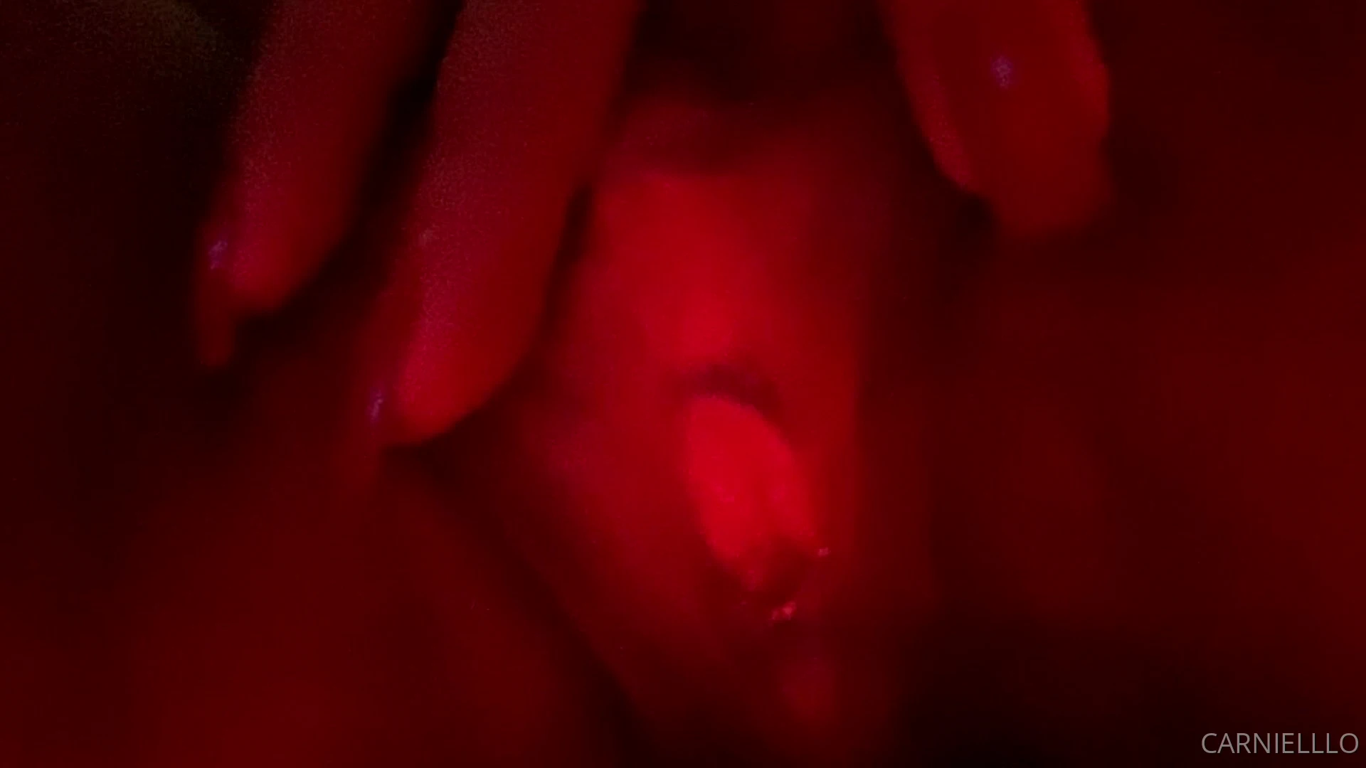 smutty Sweating Carniello face