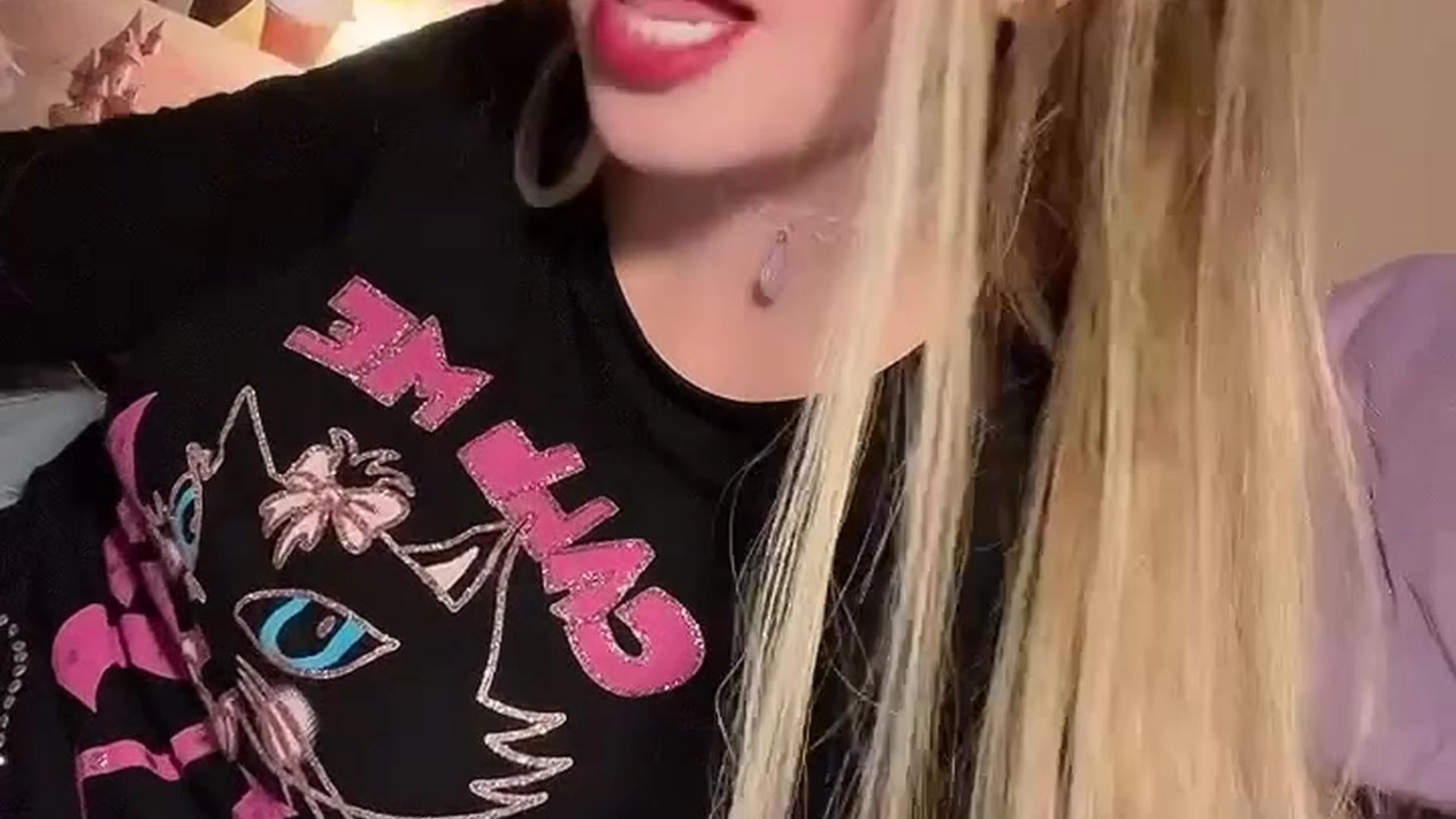Epic Belle Delphine solo