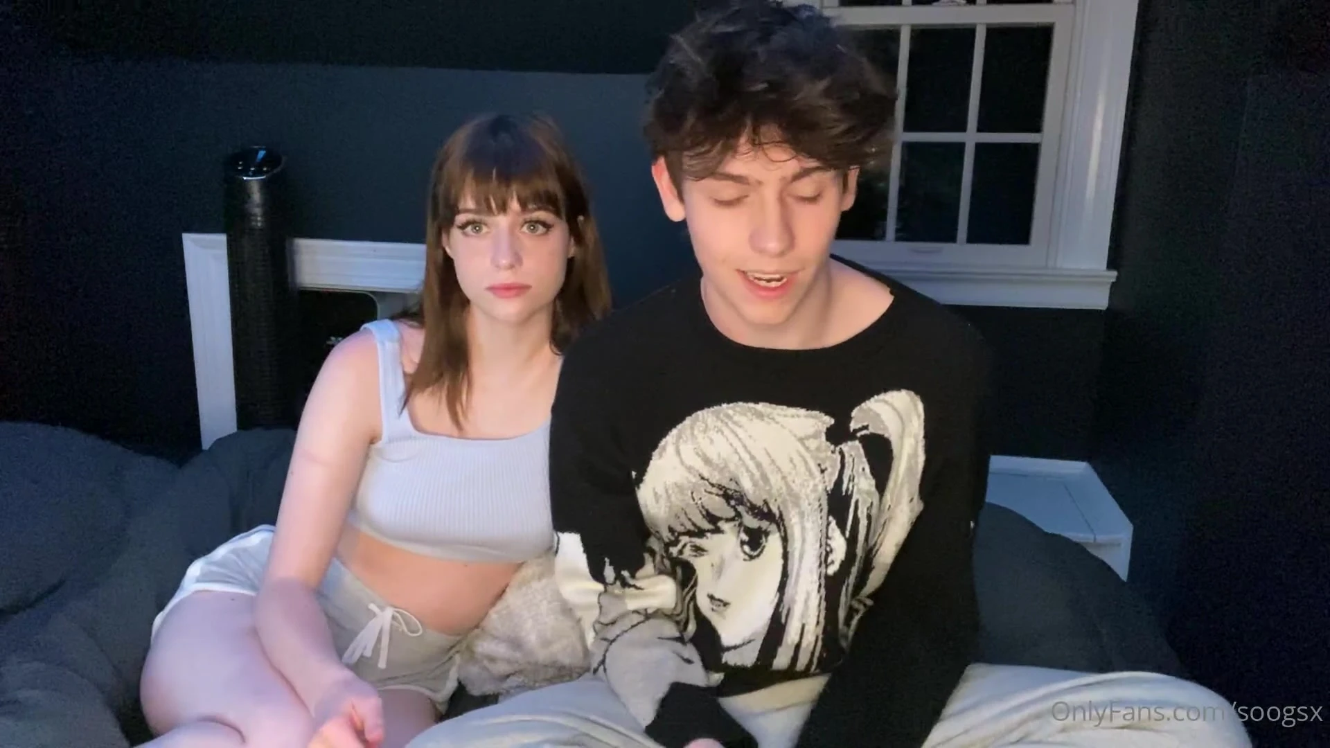 Petite Soogsx dildo Epic