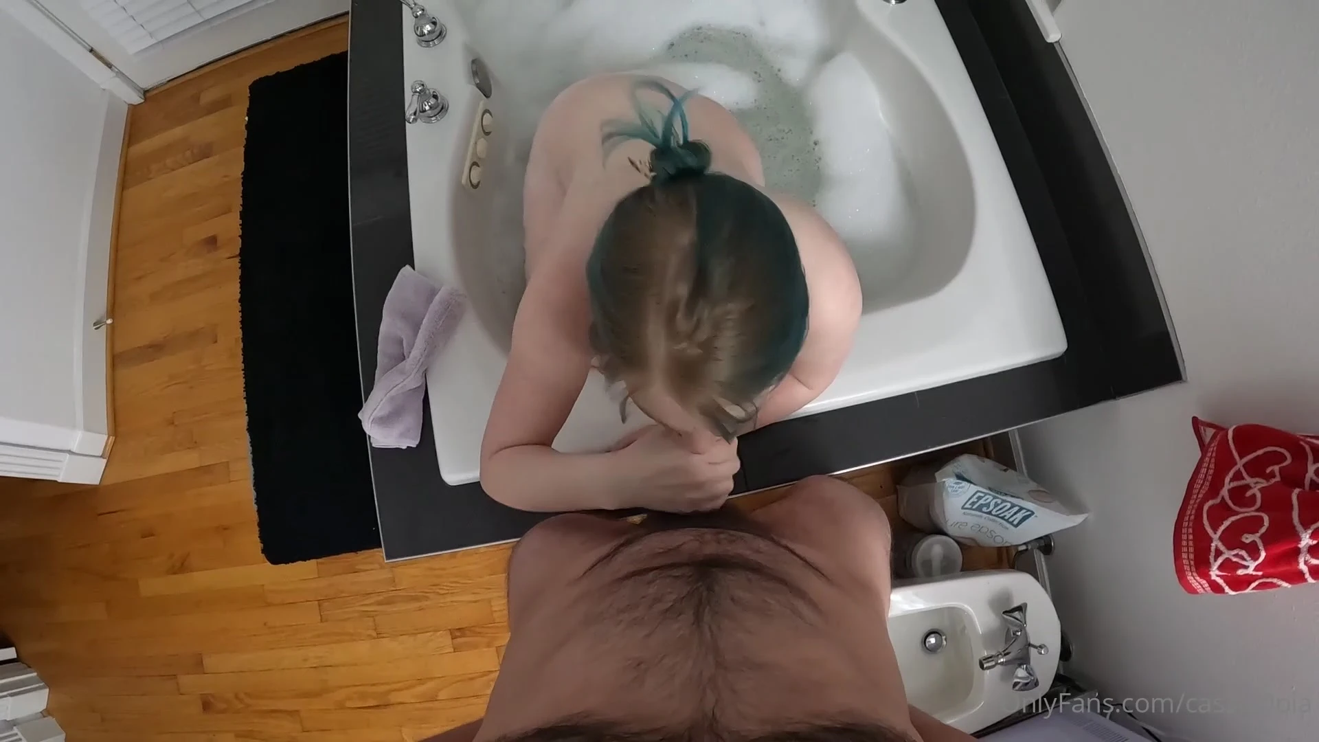 nan Big tits Cassie0pia clips