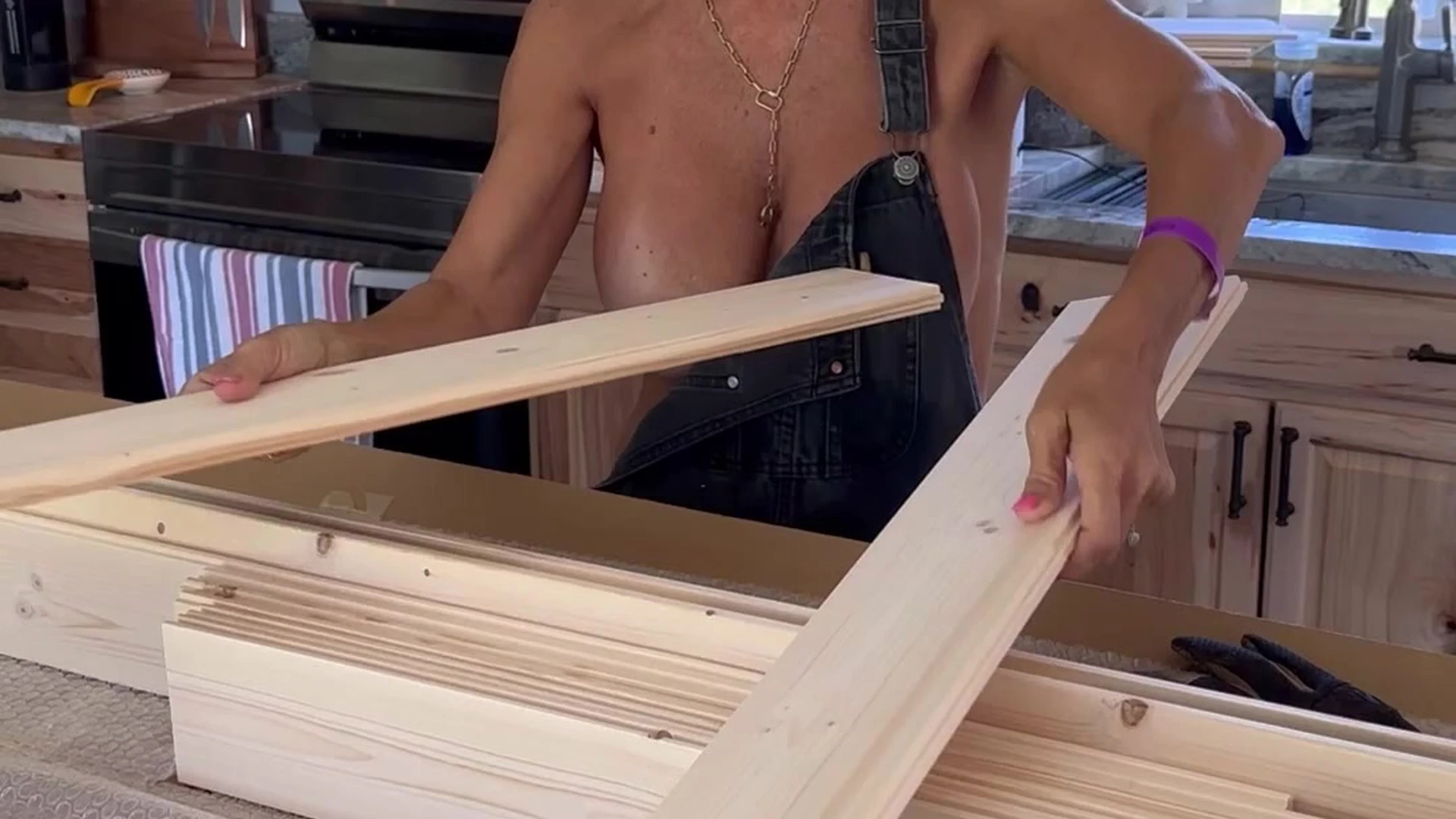 Epic bimbo Mary Burke Nude OF FullVID