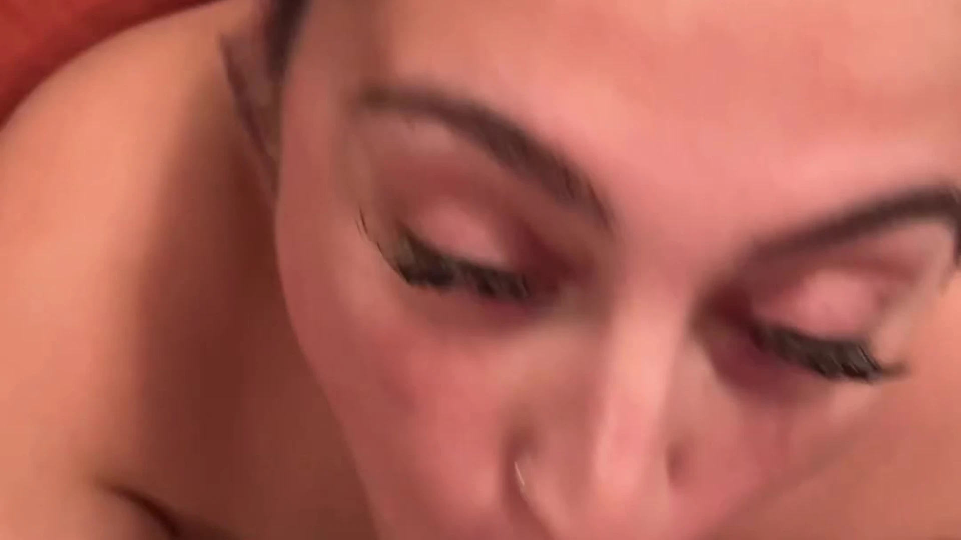 Sensational chick Tati Evans solo