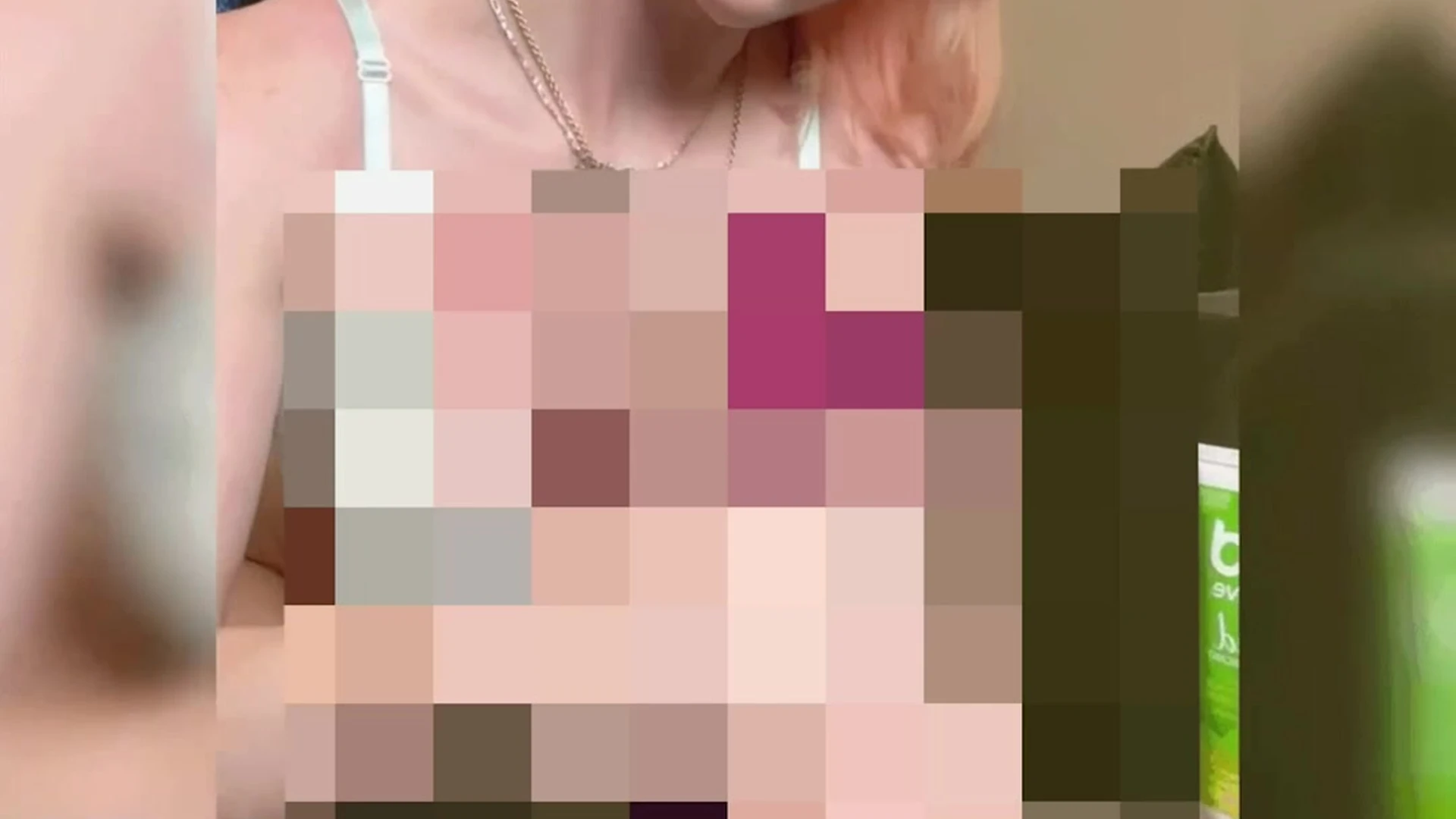 Jennalynnmeowri boobs
