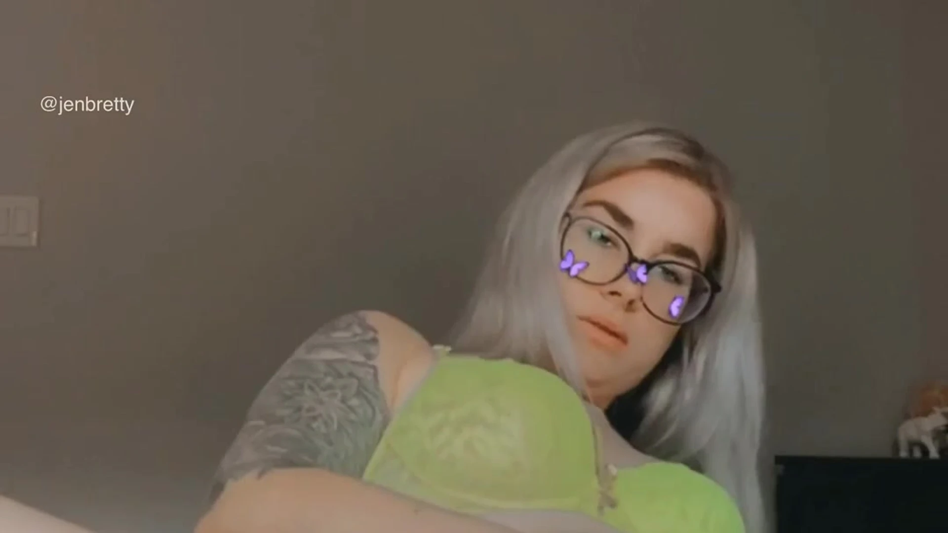 shrew Jen Brett nude tits fullvideo