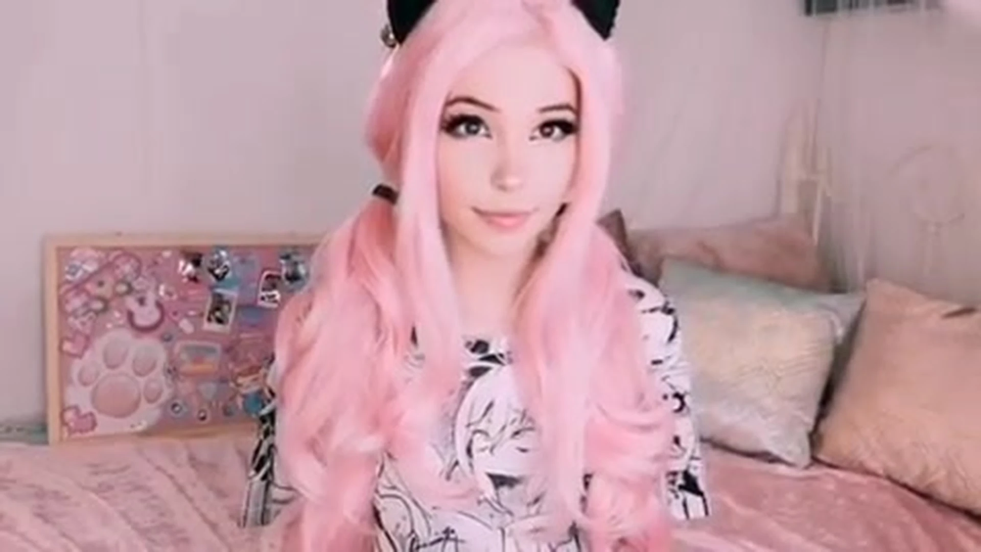 Belle Delphine nsfw Sensational