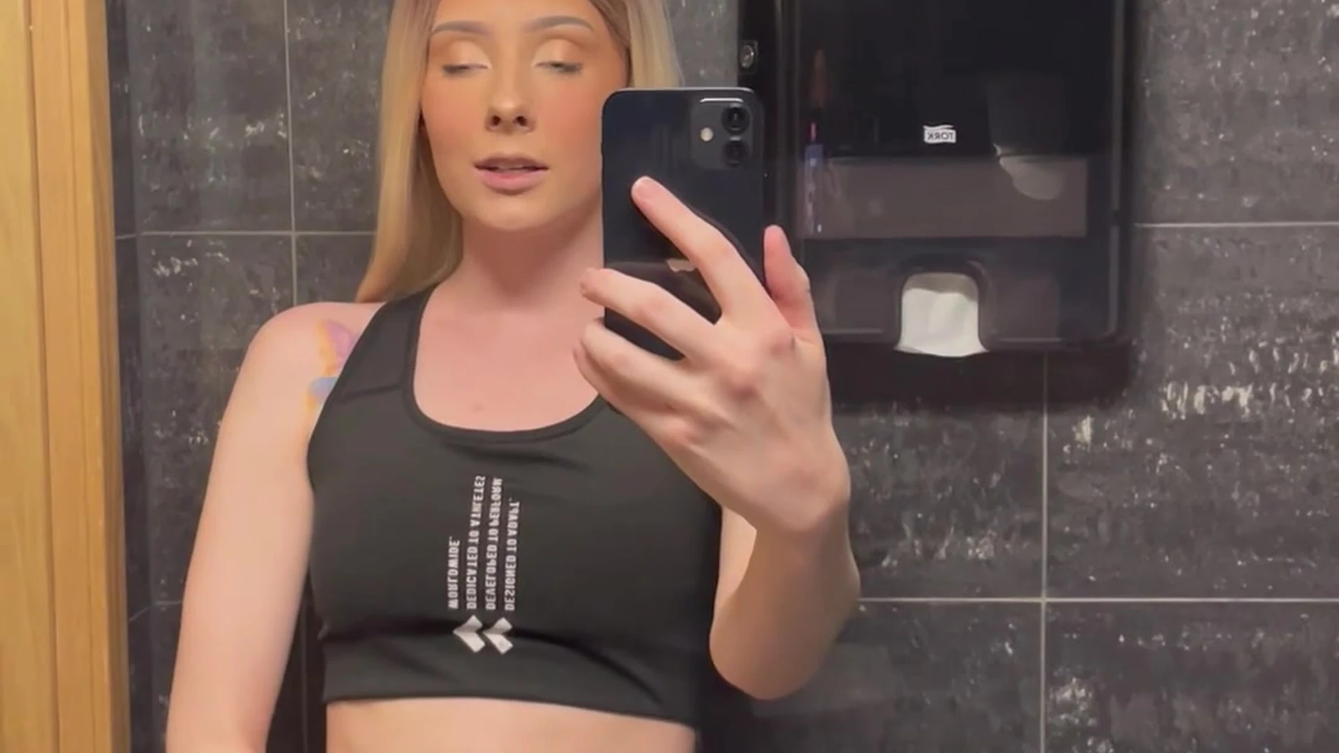 Exposed nan Damania Leak exposed
