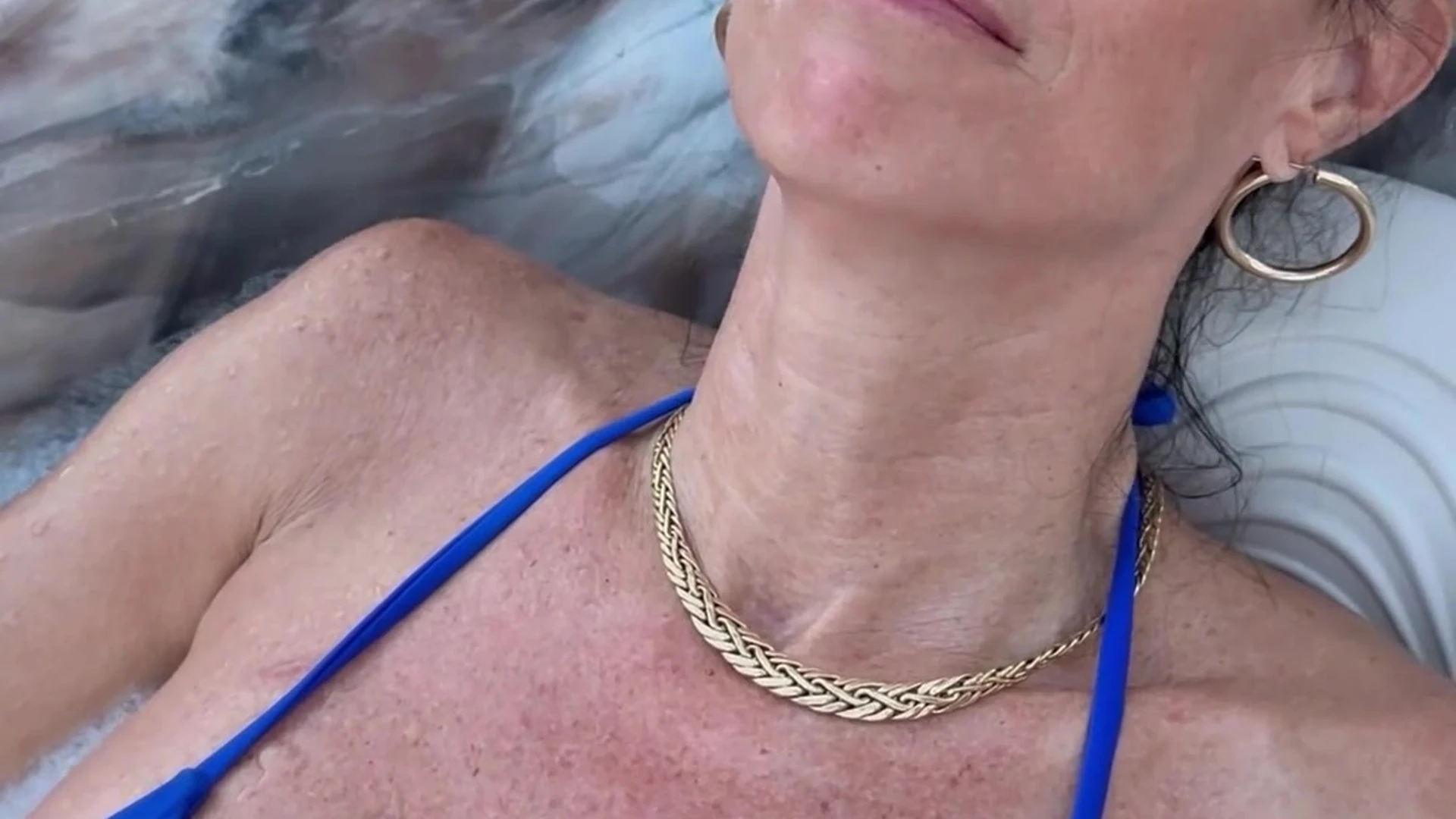 epicwhore Mary Burke masturbating