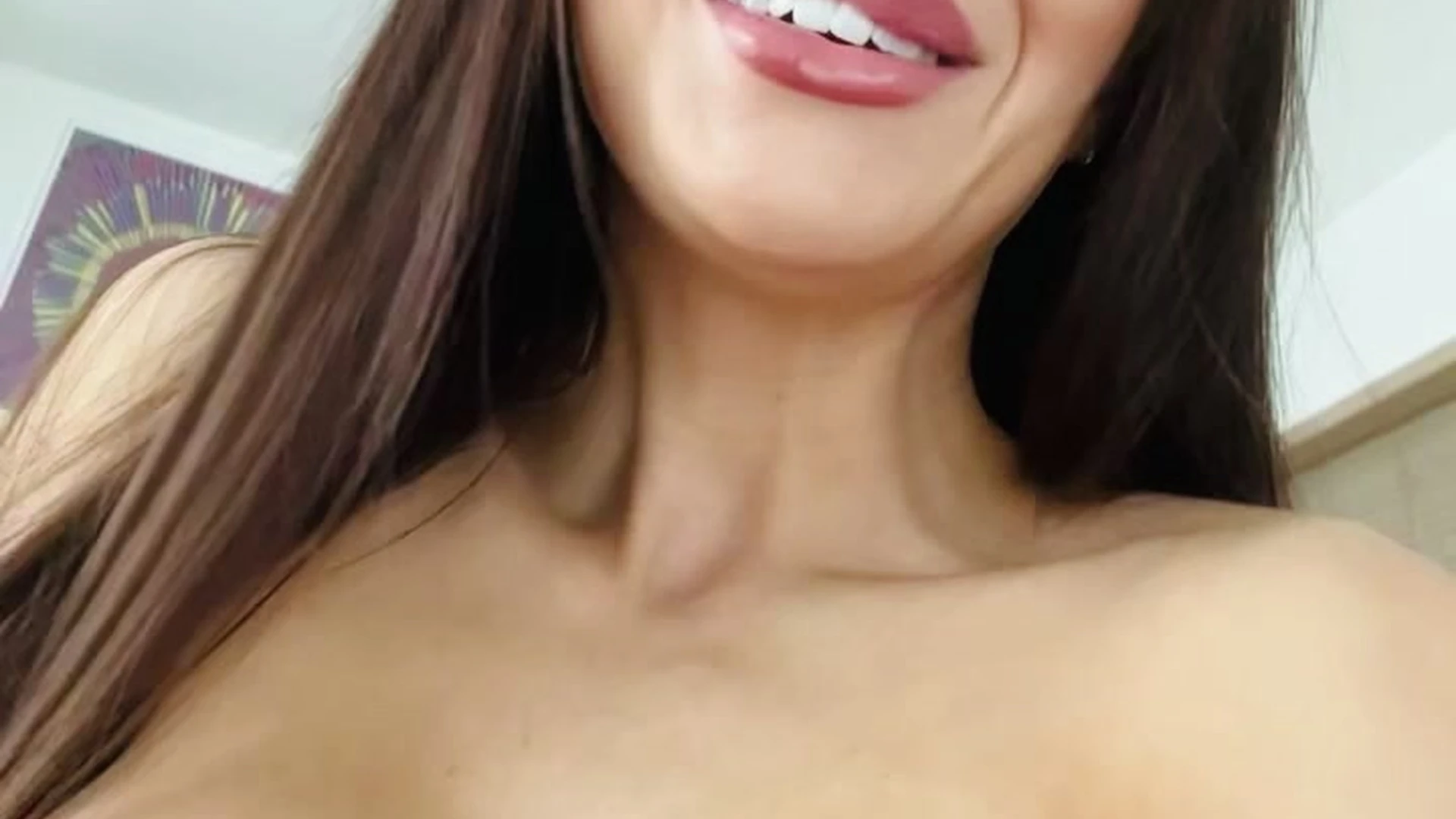 Sensational Melissa Stratton fapello