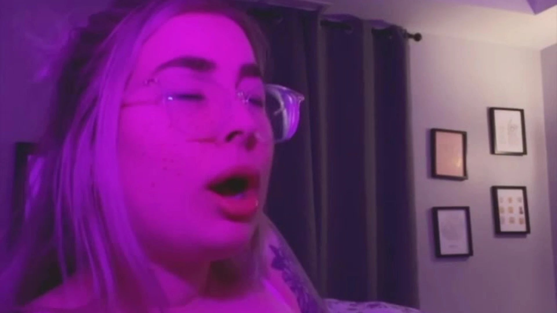 dog Jen Brett Leaked OF Video
