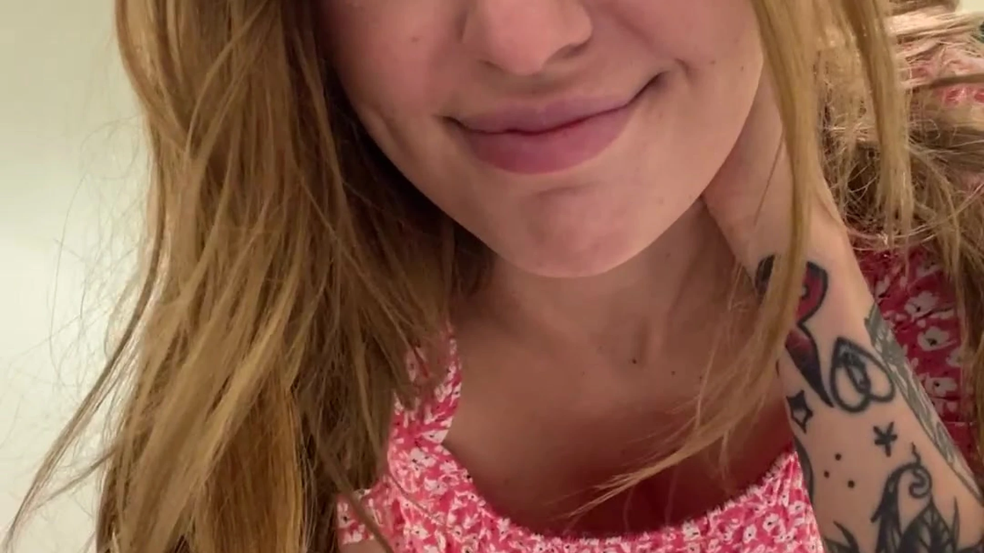 dirty-talking Harper Madi fucked