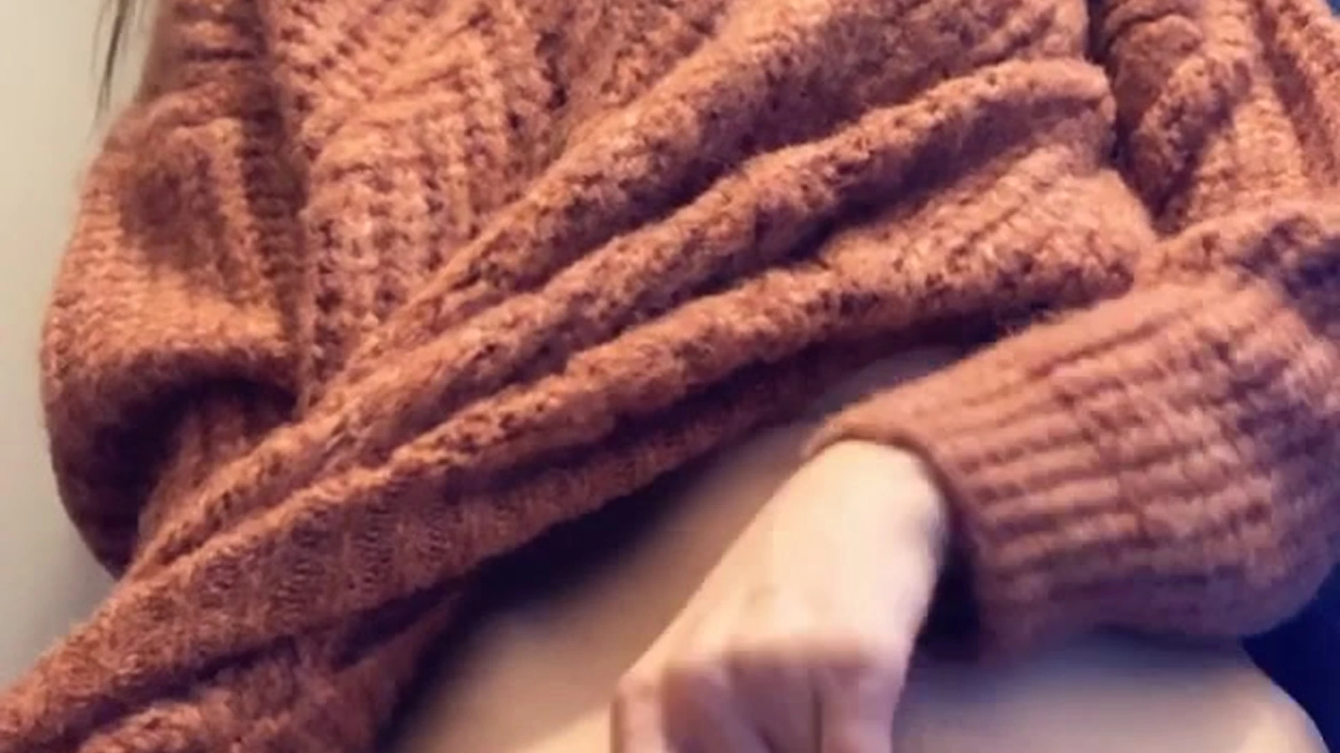 Sensational Ellie Leen Leak