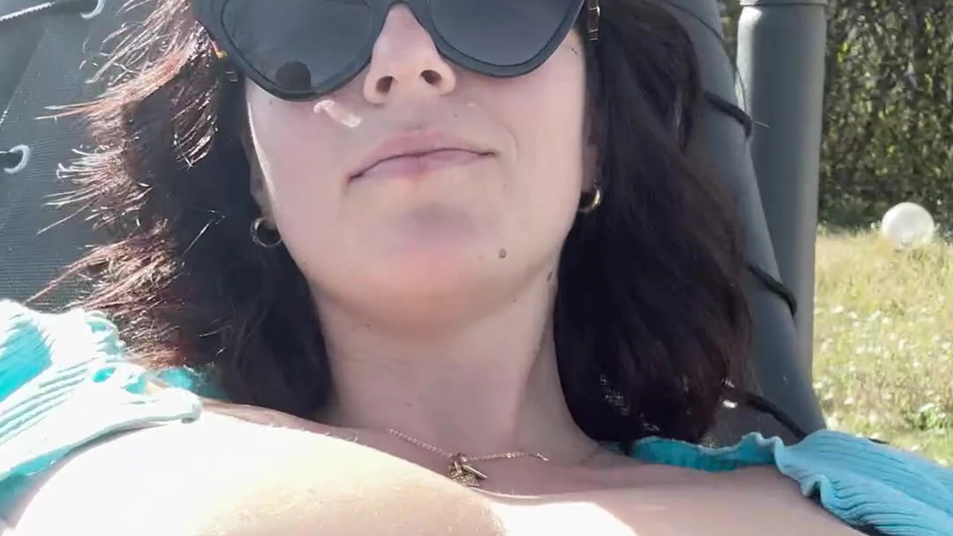 curvaceous Mady Gio face