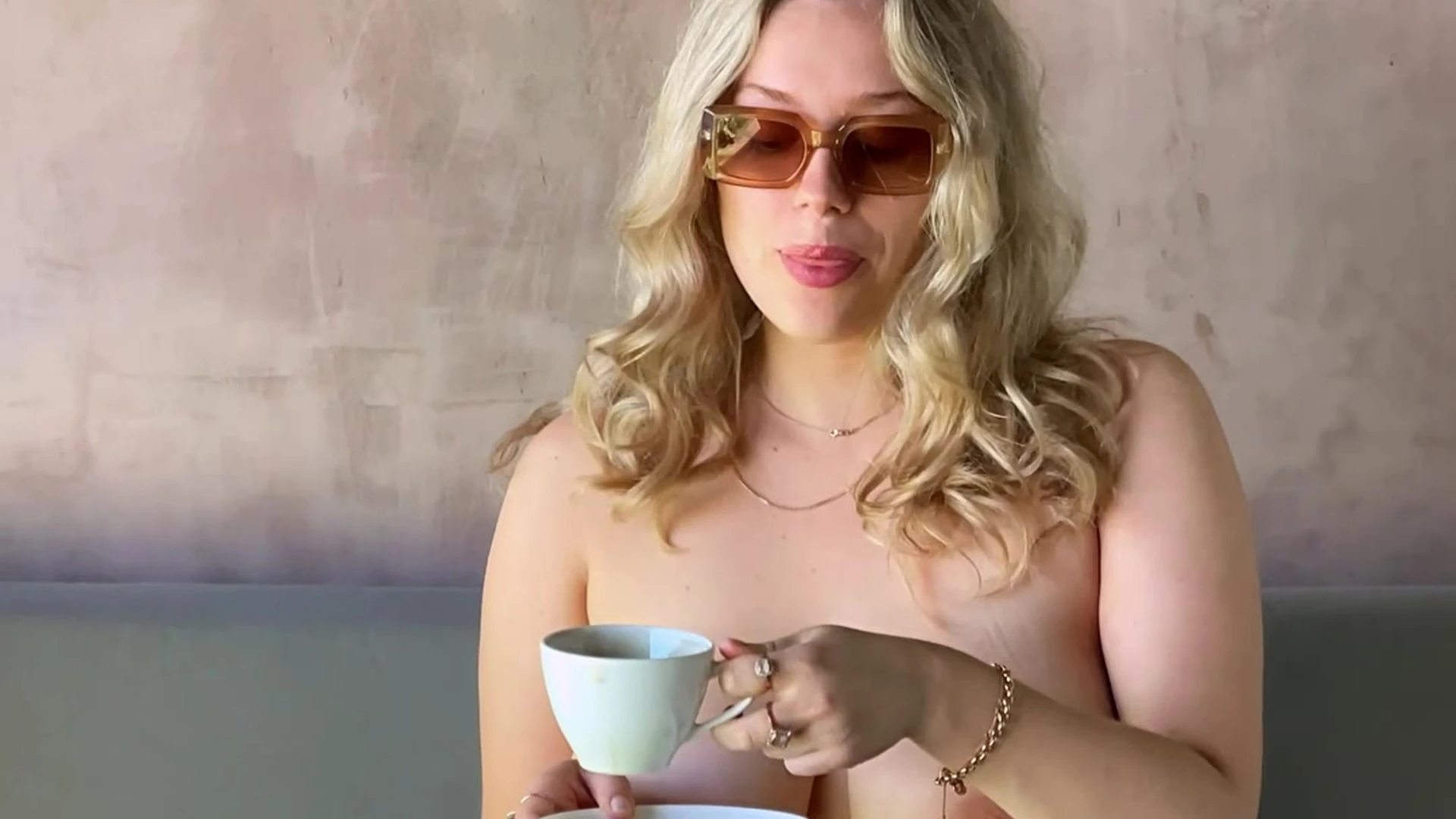 influencer Avalon Hope leaks FullVID Epic