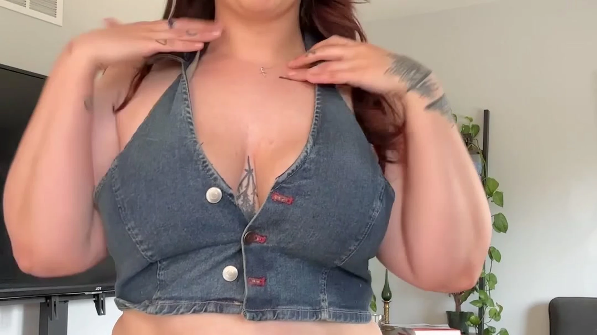 soaked Steph Oshiri camgirl
