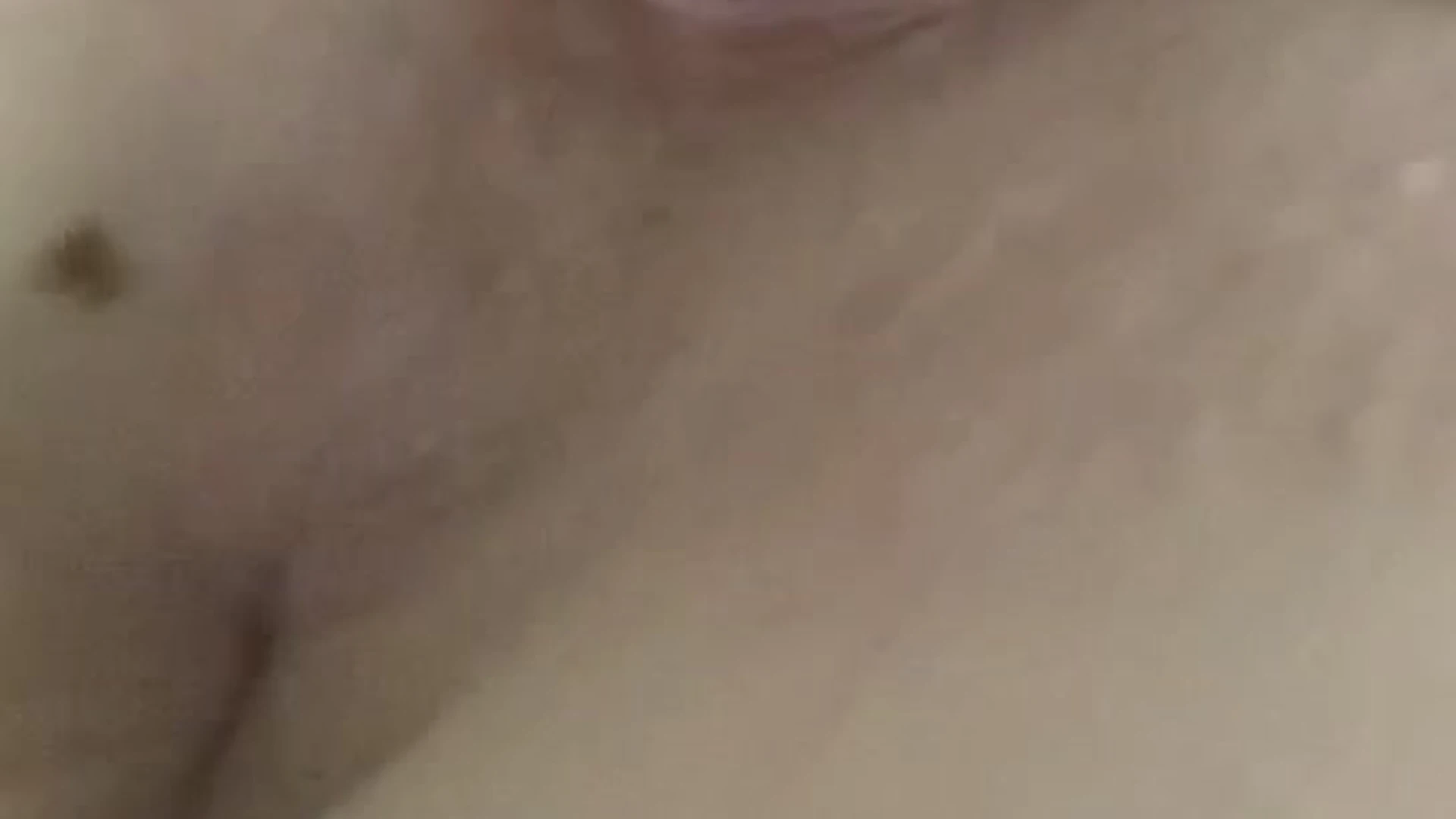 maneater Sweating thegorillagrip face