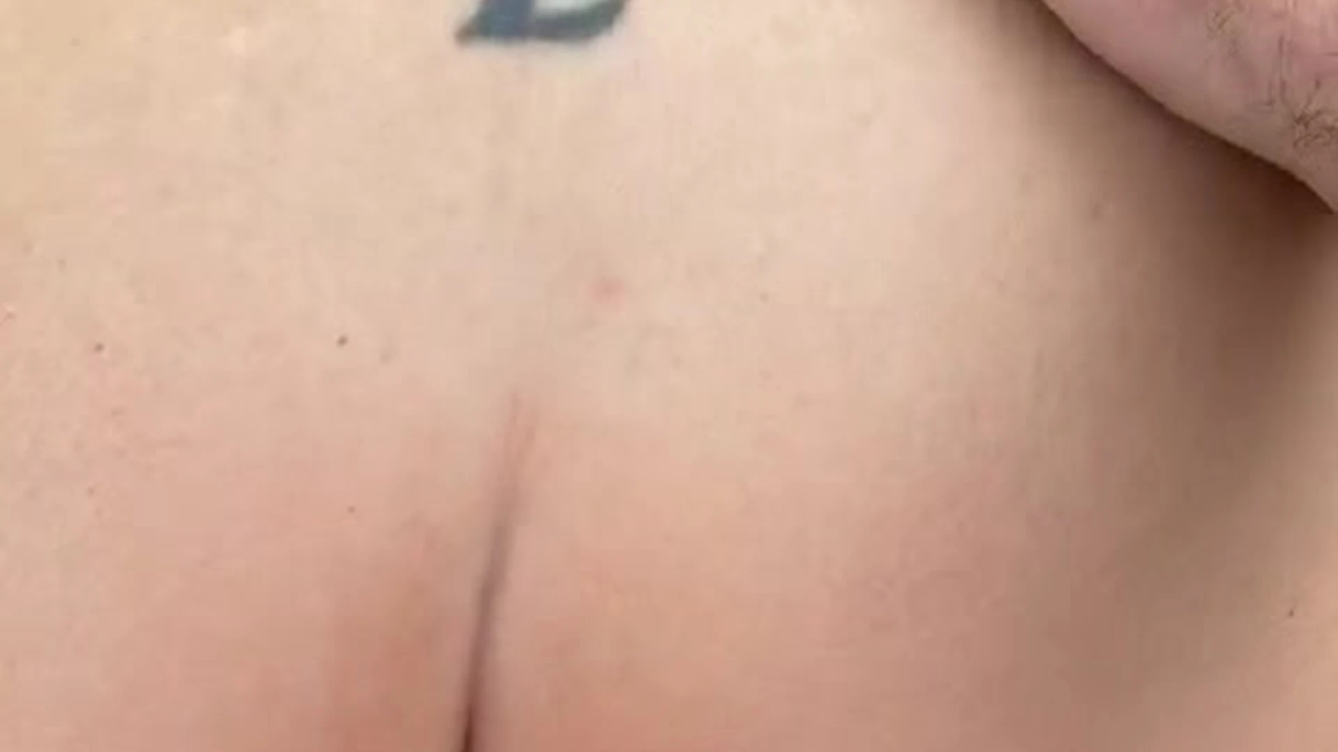 abrasive Sweating Georgie Lyall Leak exposed