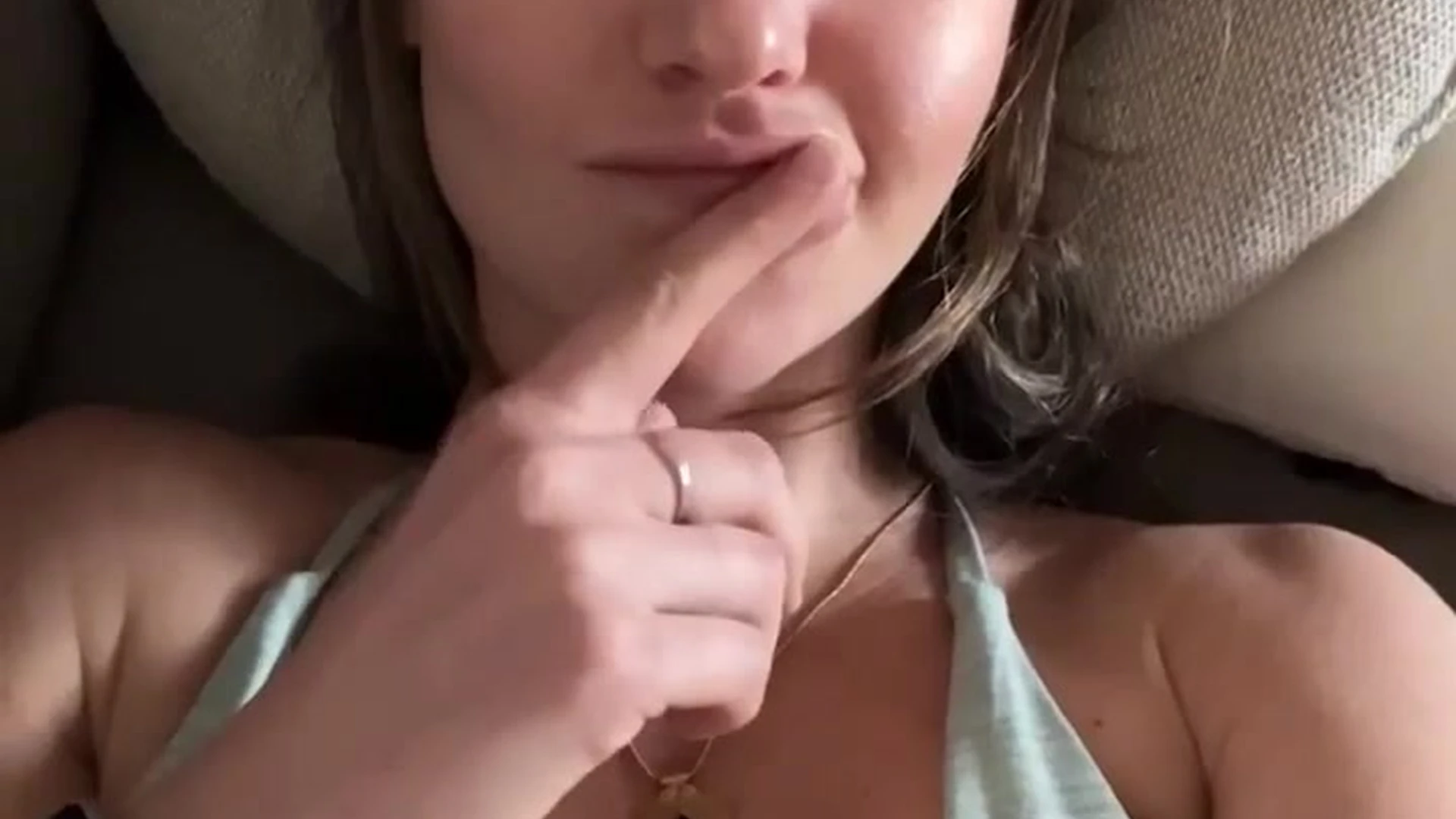 vulgar sucking Beldots fap