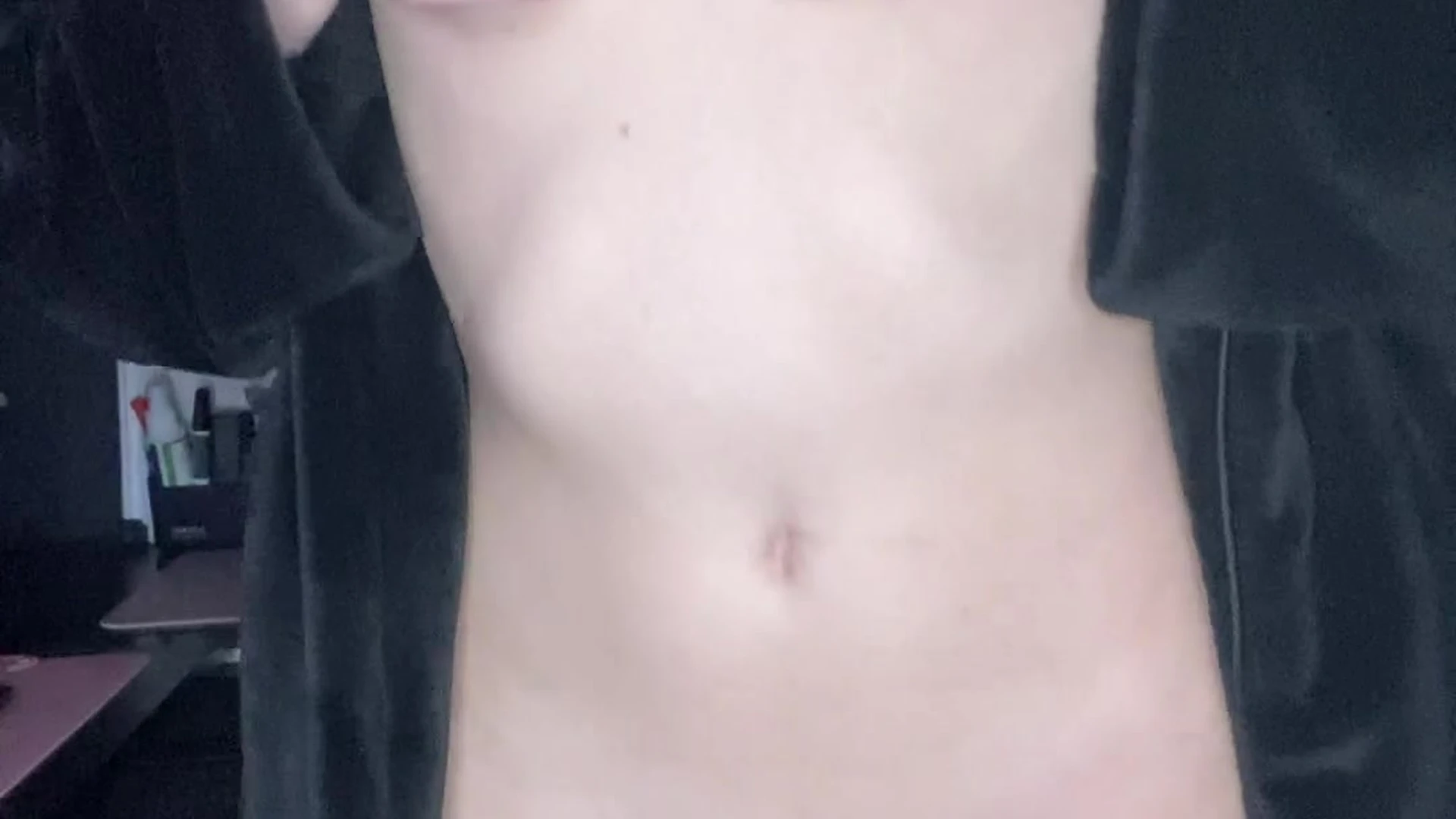 saucy Dripping Petite Soogsx of