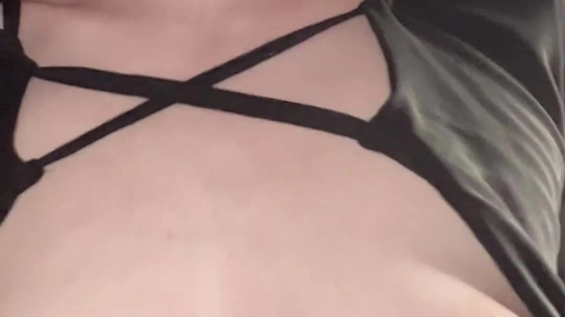 Damania sex