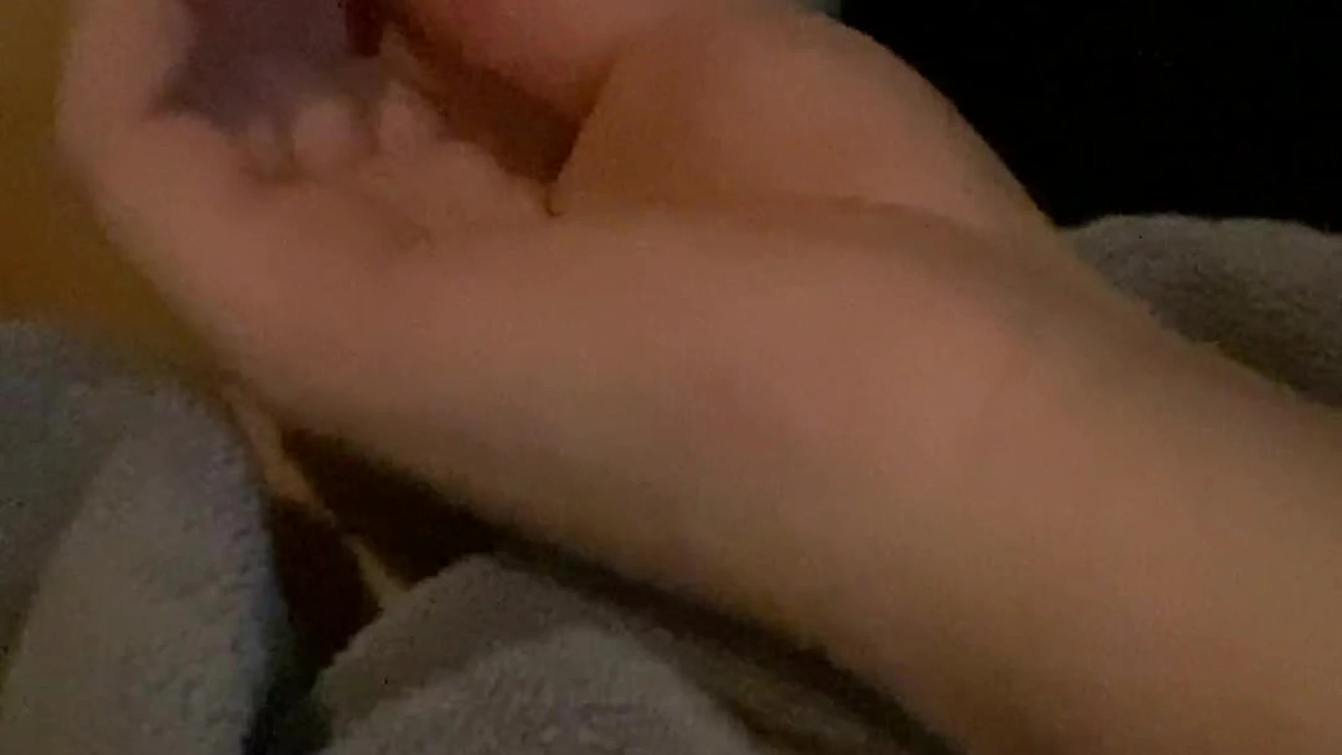 Epic wimpy Chloe Lamb Naked Leaks PRIVATE