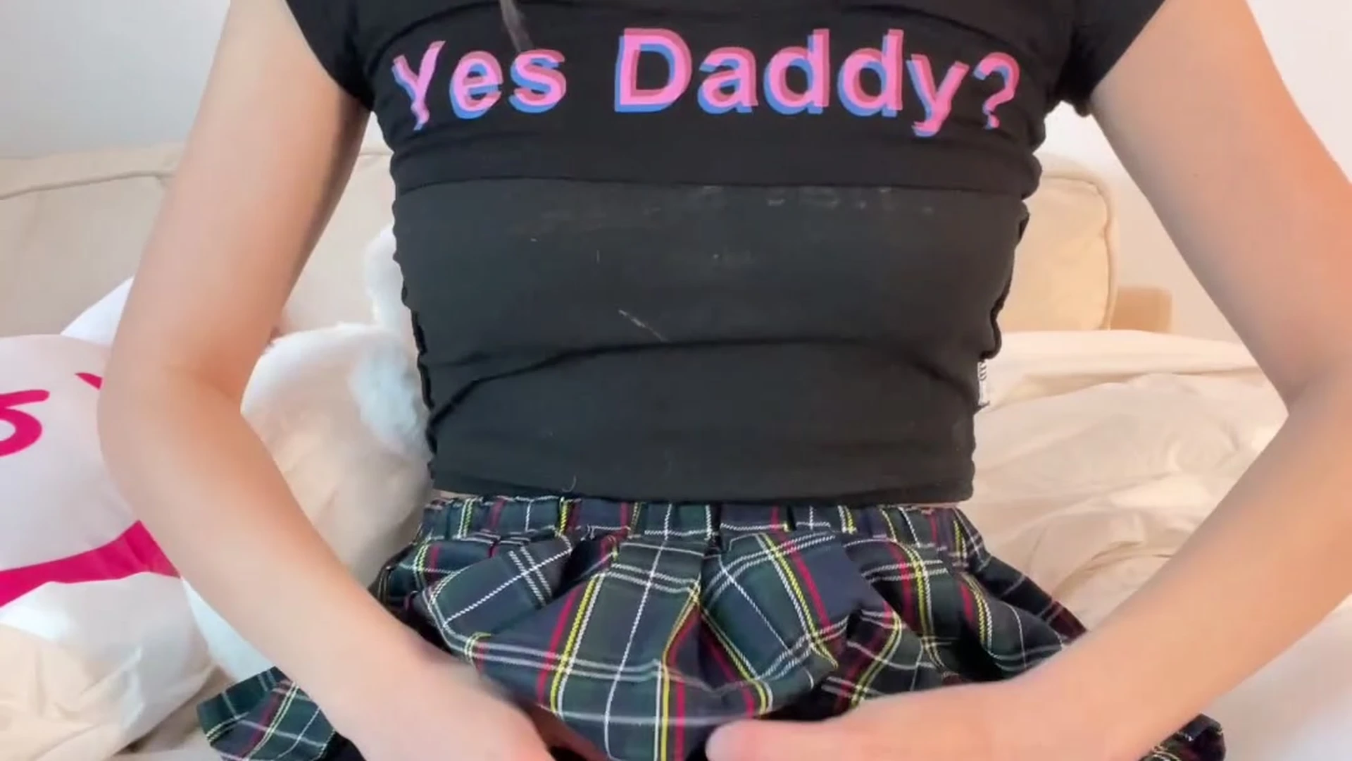 hussy Waifuumia Nude leak