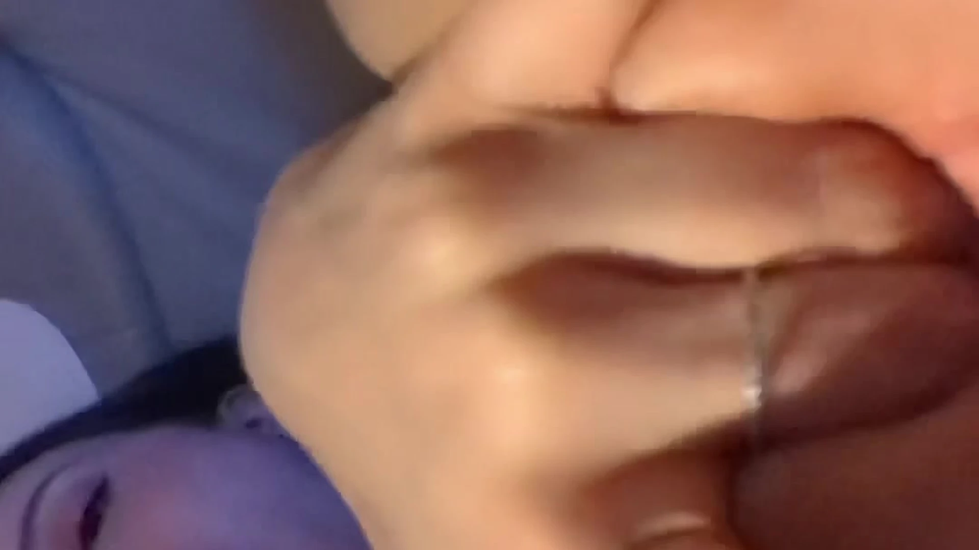 Dainty Wilder pussy  Clip