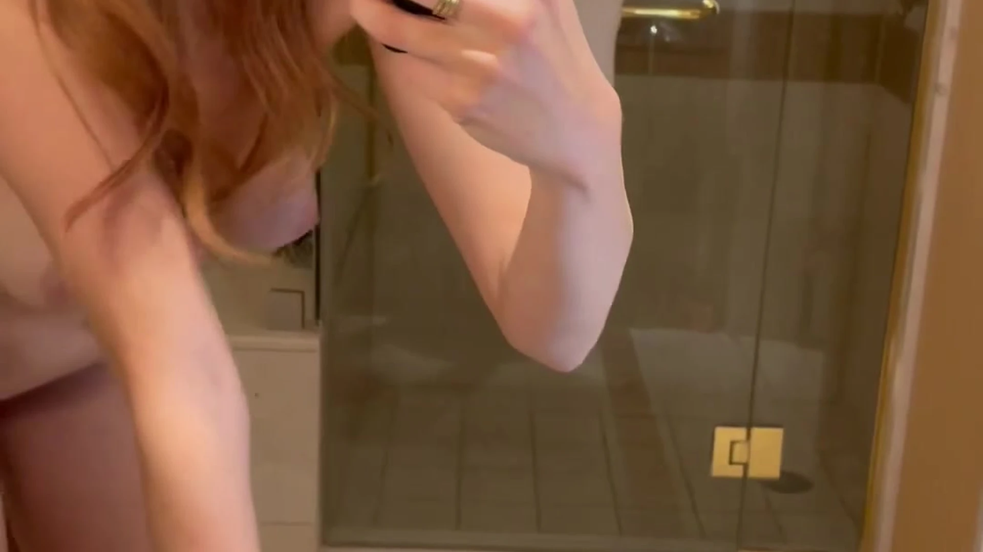 Elly Clutch leaked sextape Full leaked video