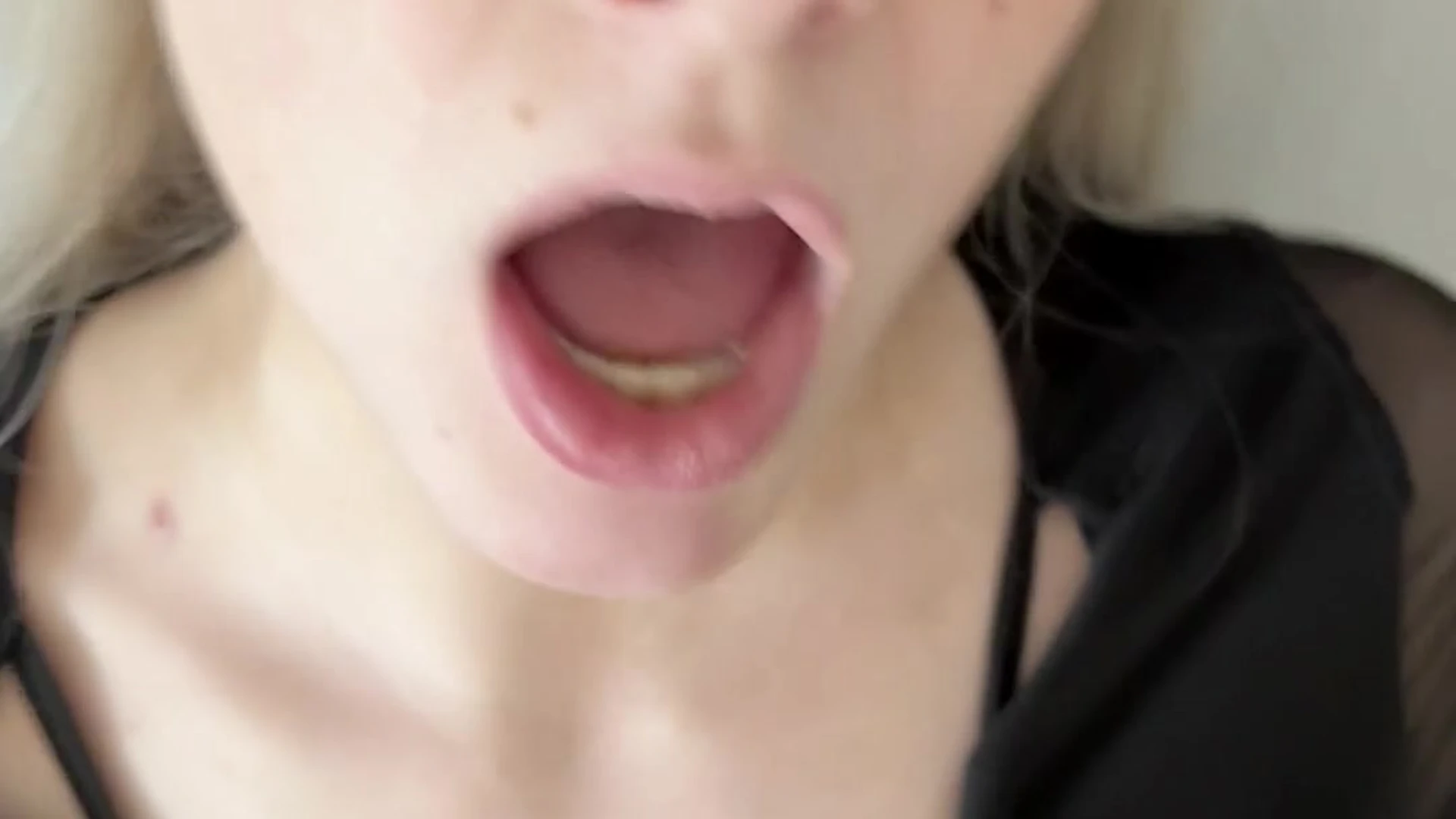 Sensational hen Damania nude tits