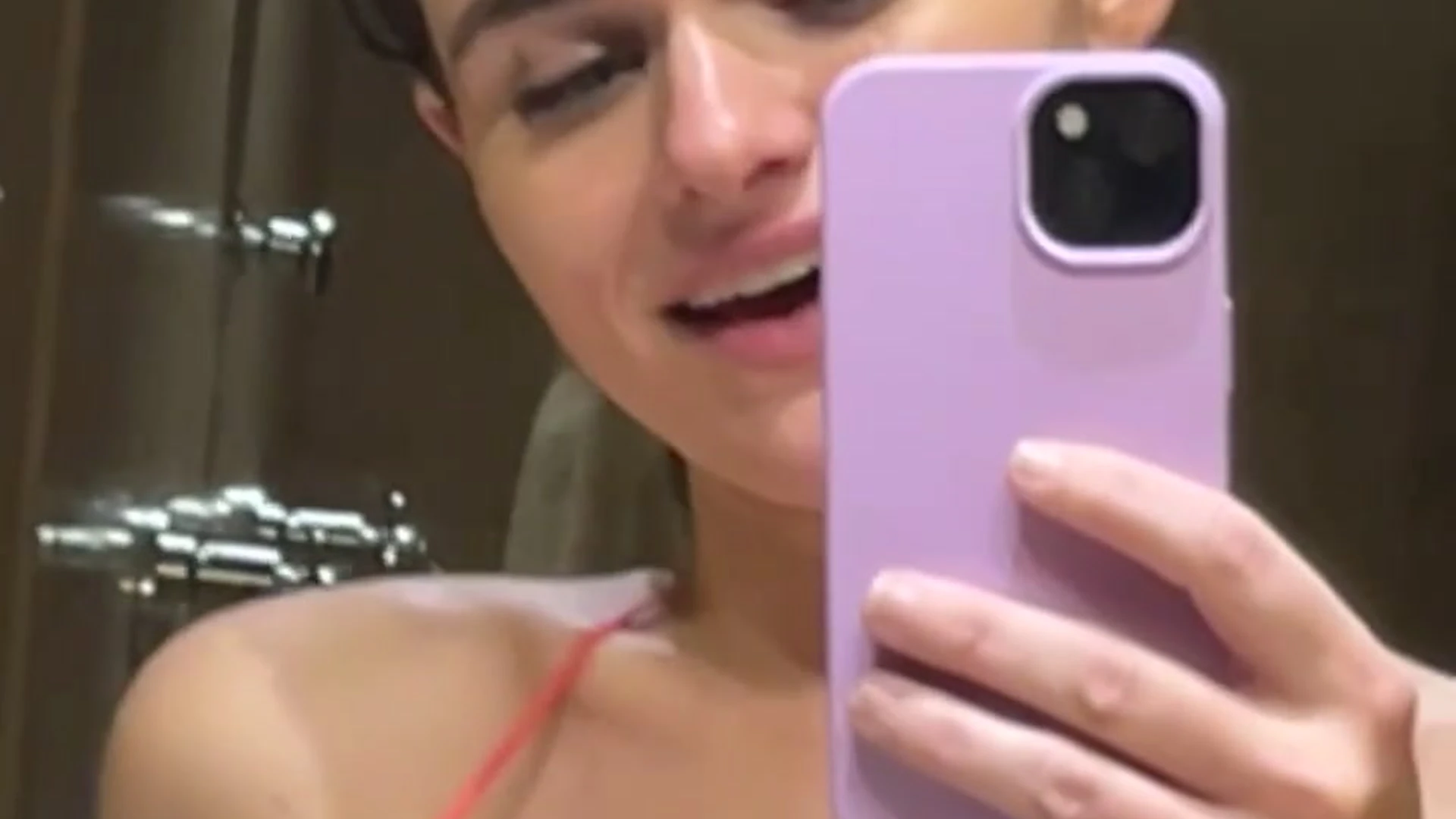 Megnutt camrip fucked