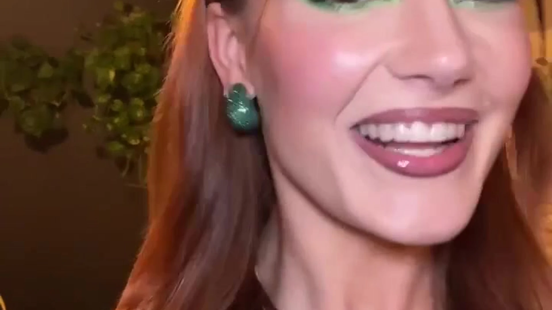 Exposed Siri Dahl pussy