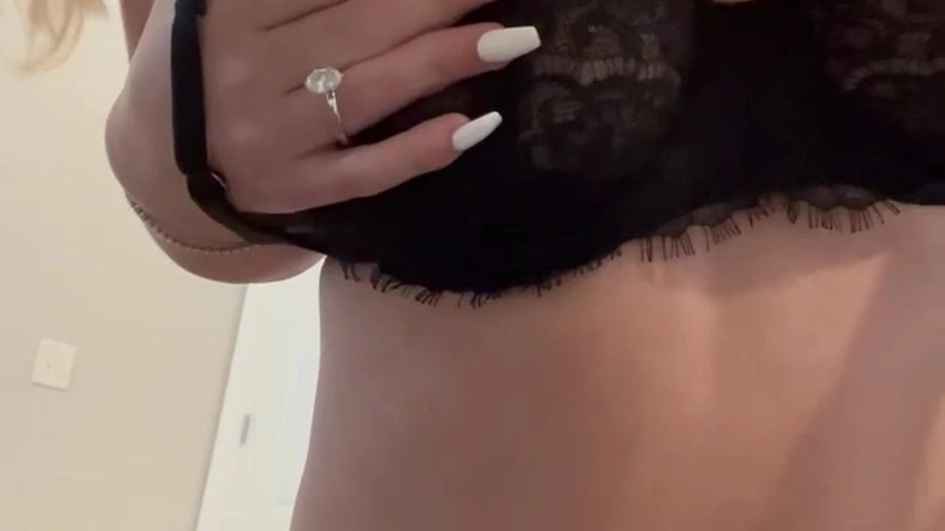 brutal Dripping Slutty Airikacal Nude OF