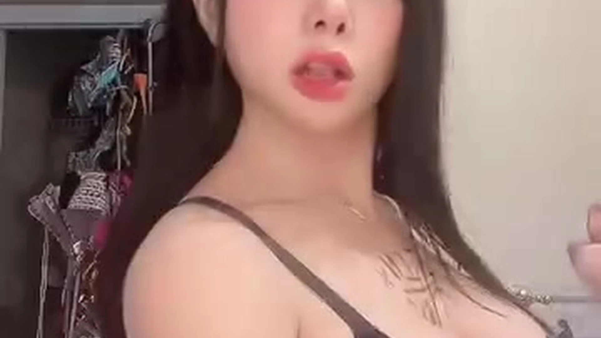 dirty-talking Slut Asianbunnyx Fansly leaks Video