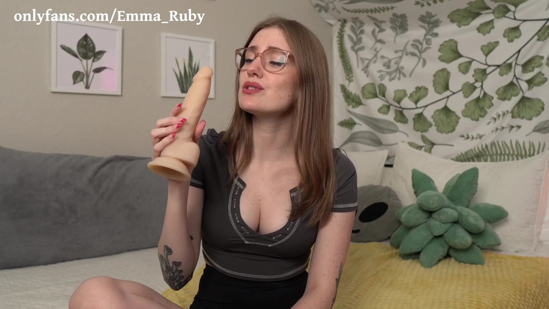 babe Emma Ruby Nudes leak Epic