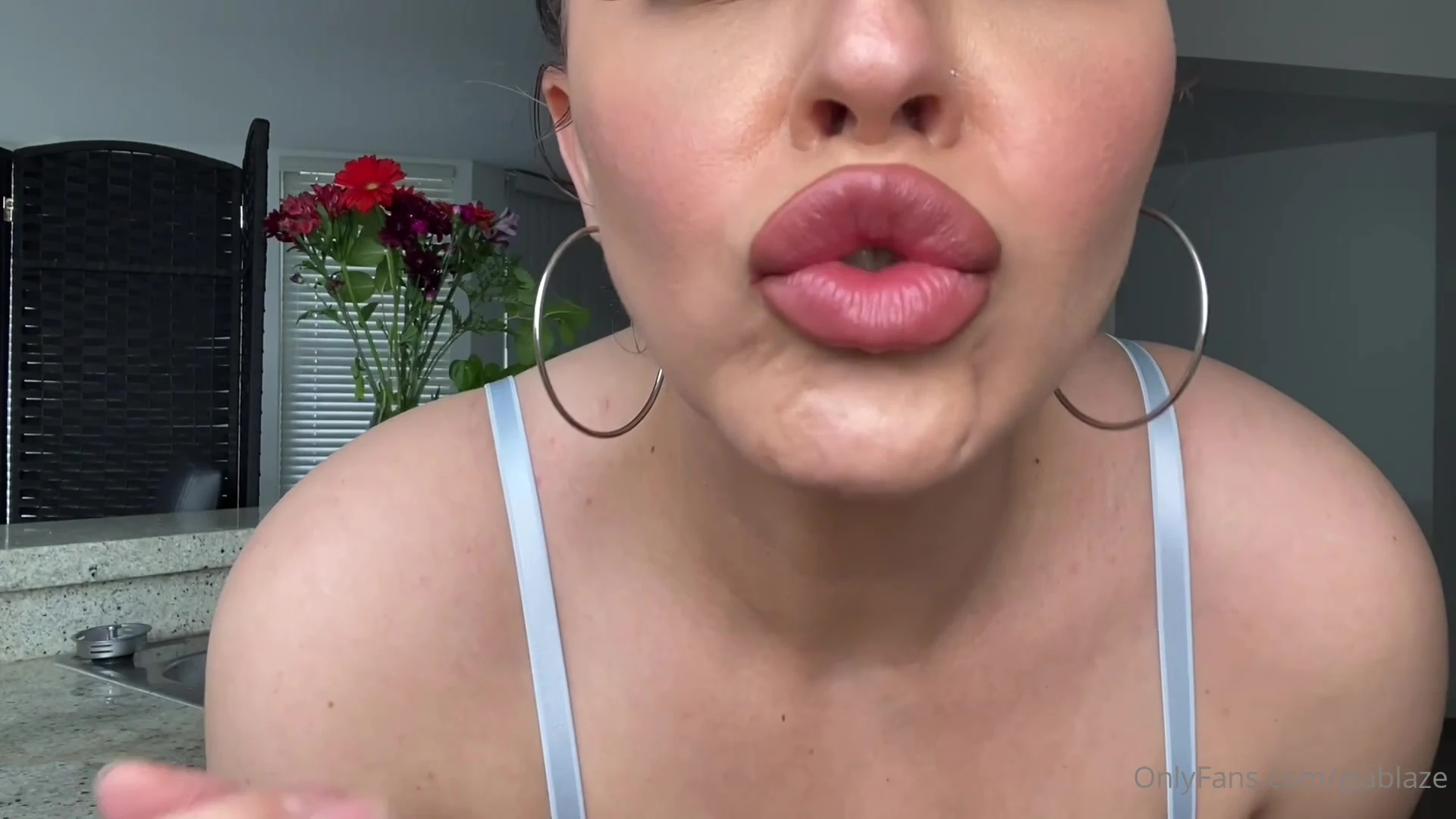 female Sweating Gia Blaze fap