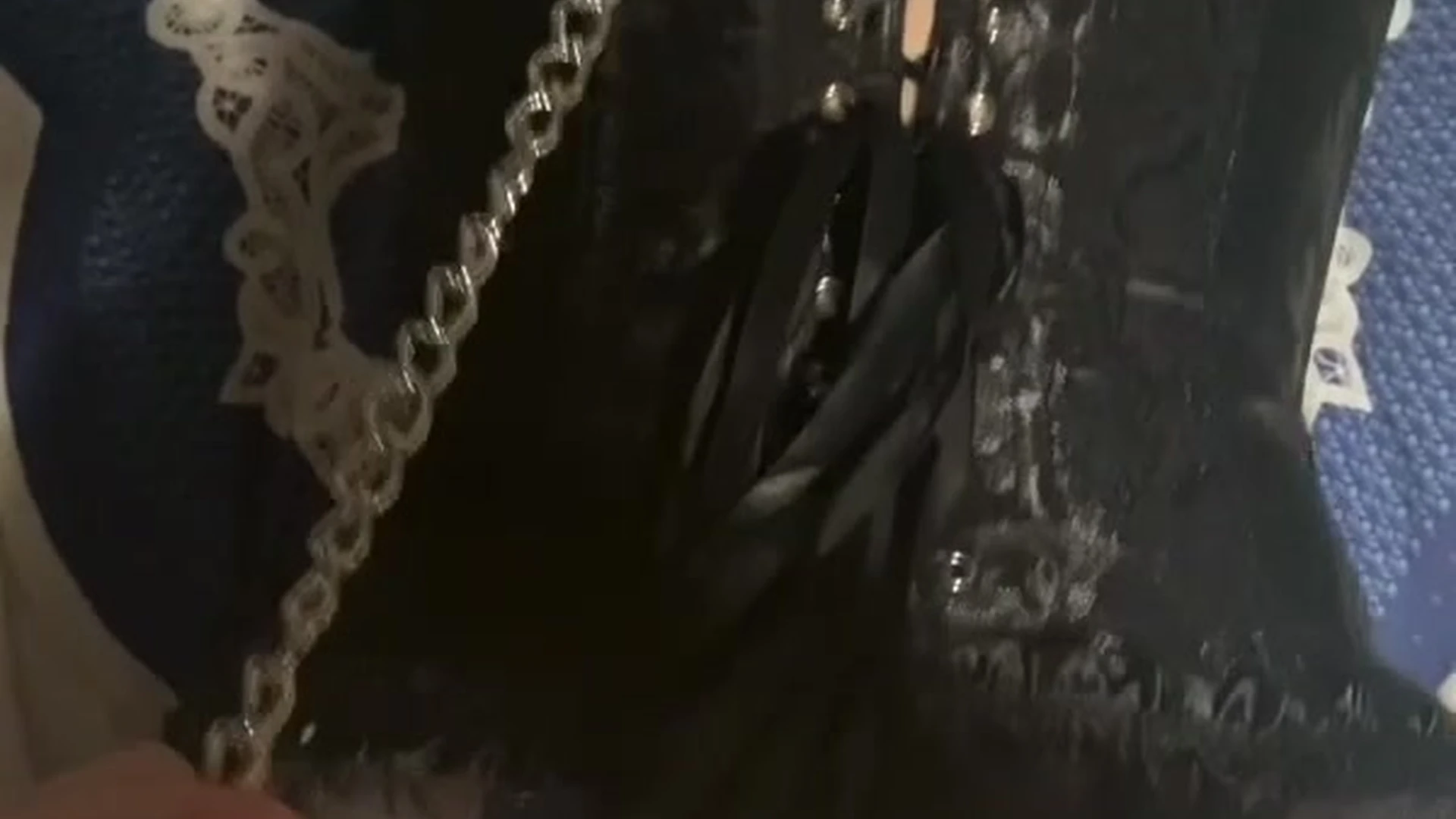 Exposed petitesweettreatx masturbating